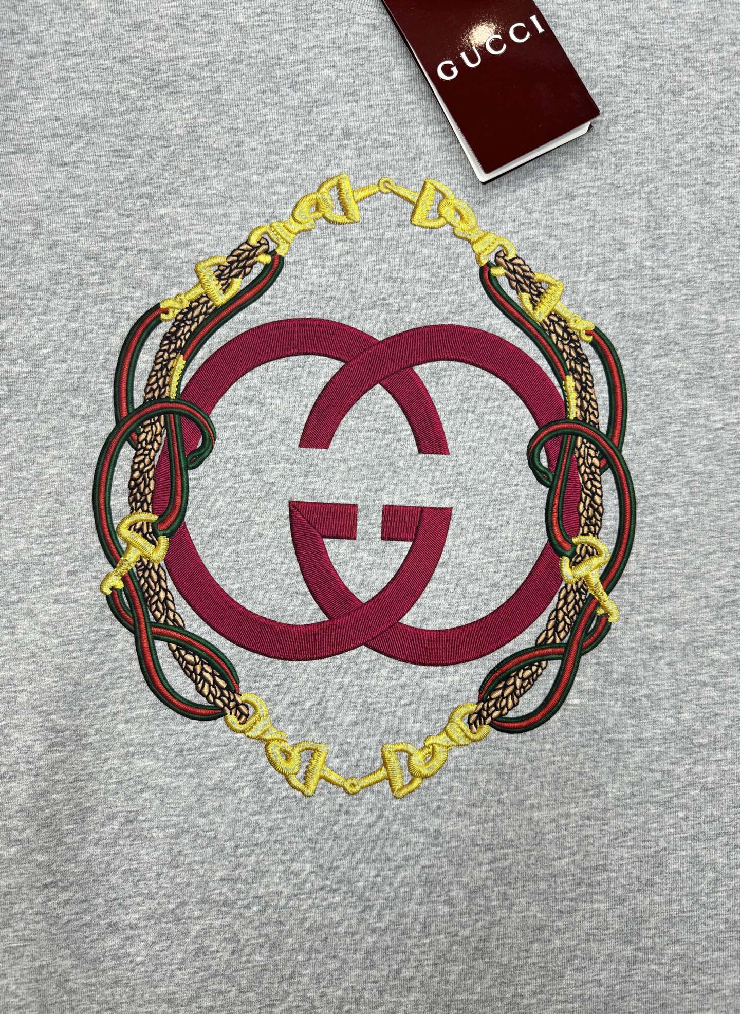 Gucci2026春夏马年限定T恤，男女同款❤️100%纯棉，280g重磅面料，柔软亲肤又挺阔有型。胸前