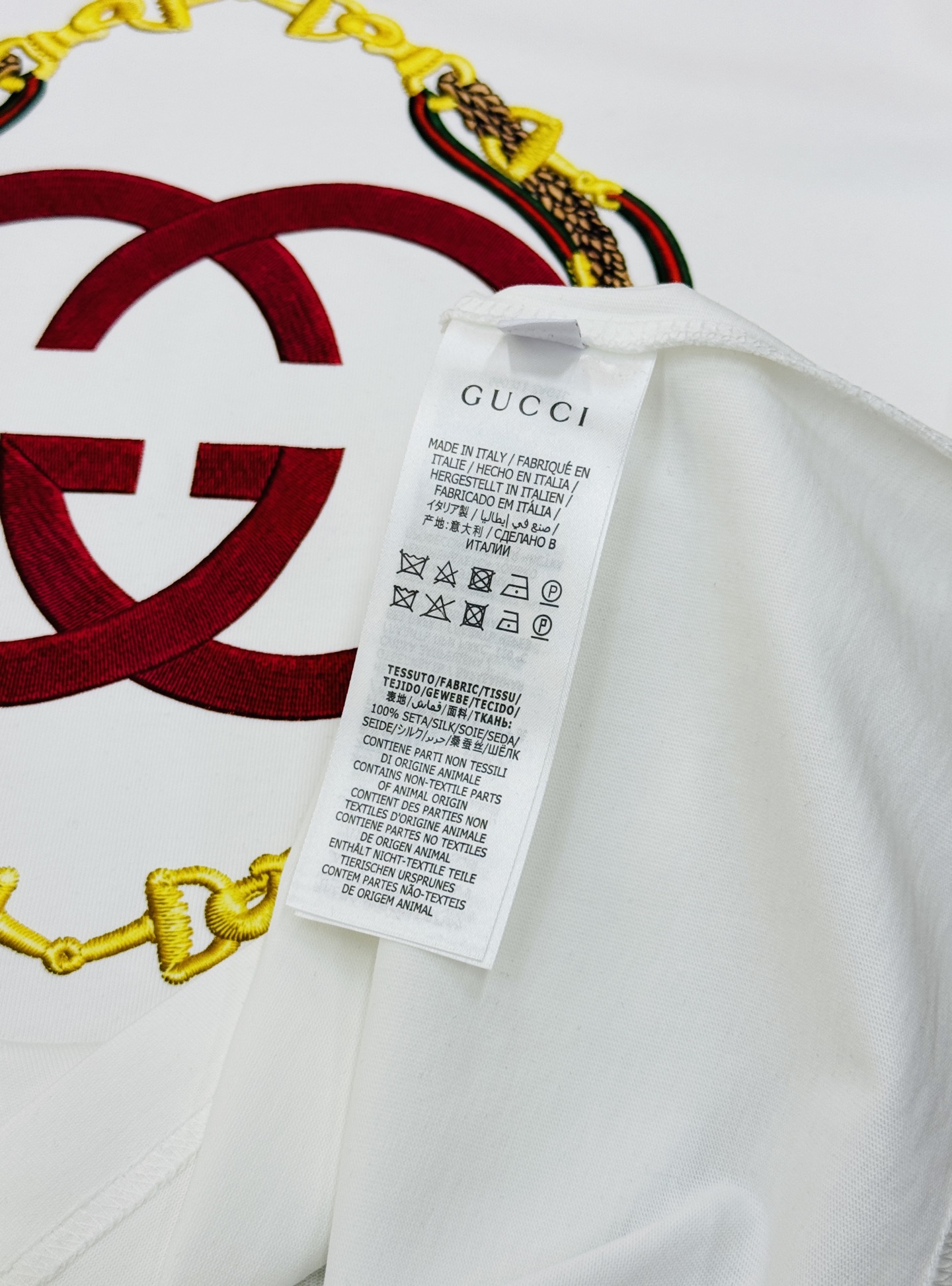 Gucci2026春夏马年限定T恤，男女同款❤️100%纯棉，280g重磅面料，柔软亲肤又挺阔有型。胸前