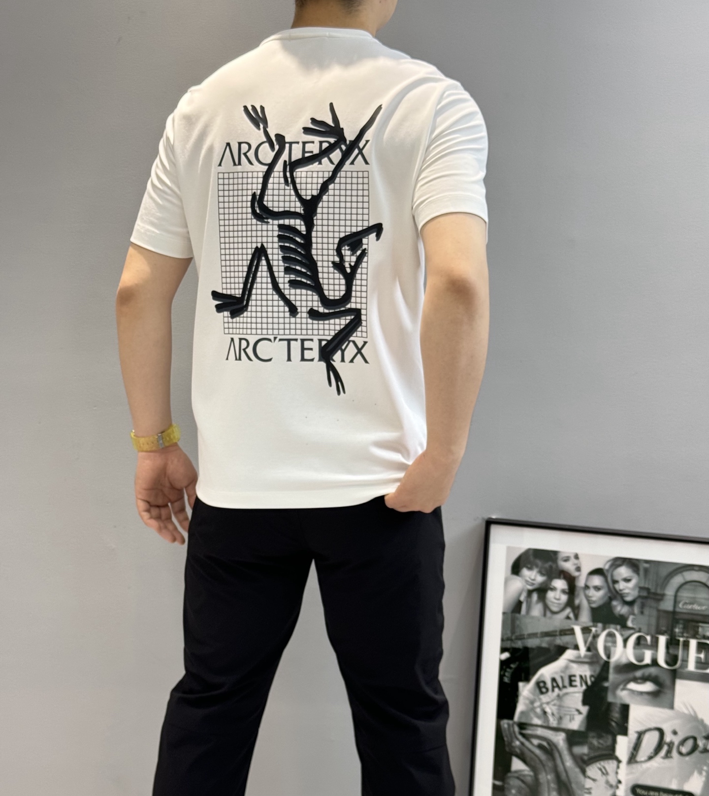 ARC'TERY*始祖-鸟🐦新款丝光棉T恤.优选200g丝光棉质面料，柔软舒适.裁剪工艺到位没有任何的拖