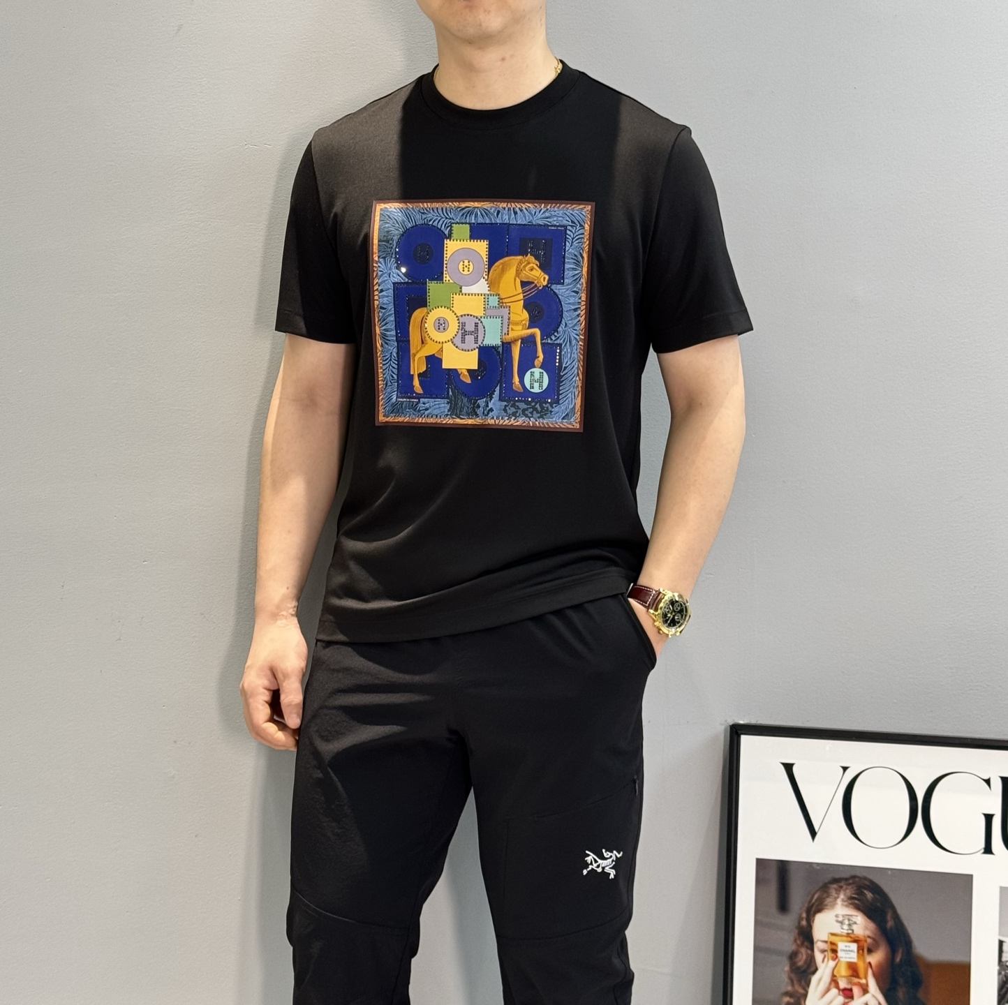 HERM*S爱马仕新款丝光棉T恤.新品为全新系列注入满满活力，这款单品用心甄选200g丝光棉面料制成，面