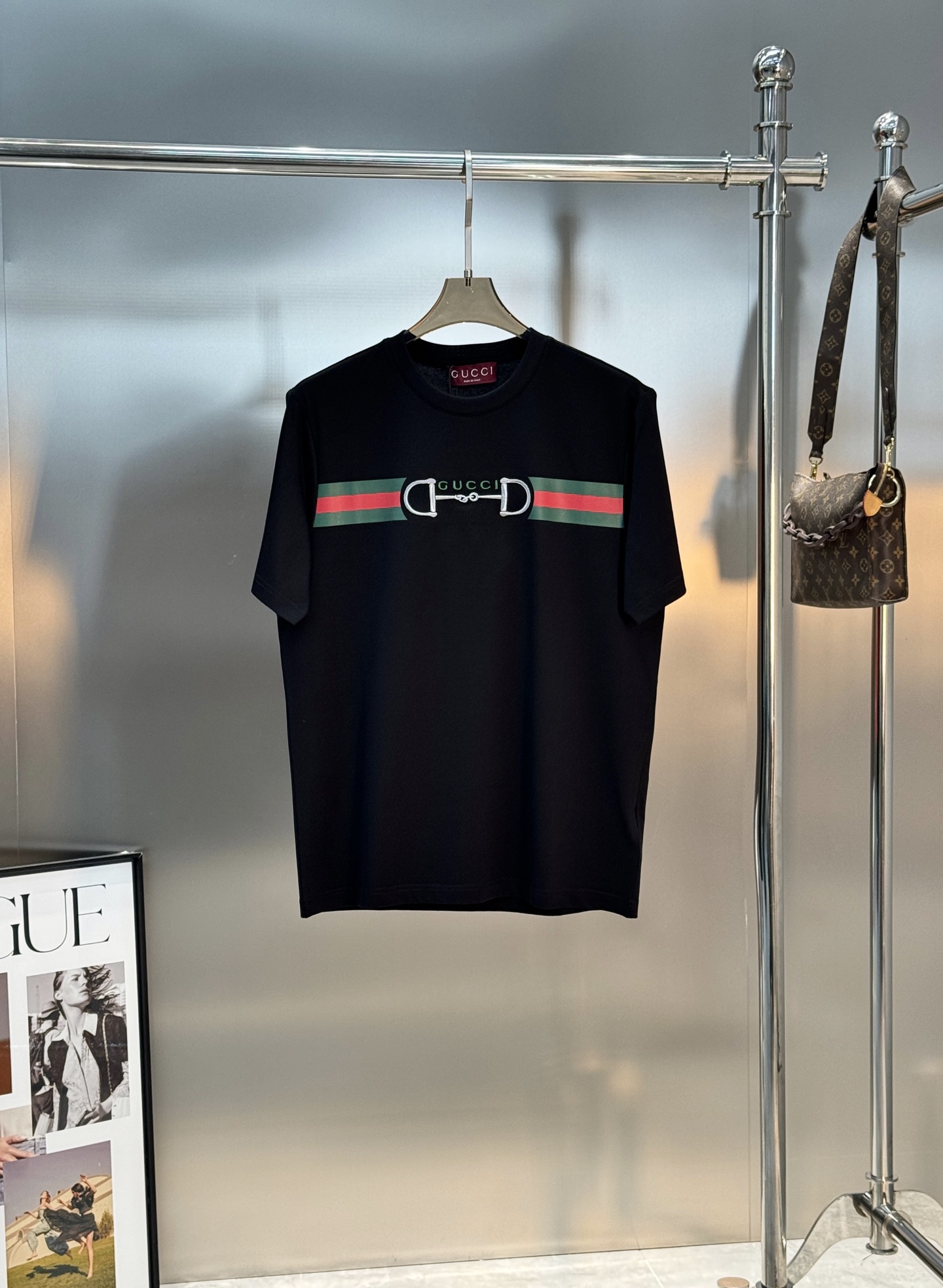 GUCCI古奇26s新品马衔扣红绿条纹T恤.190g丝光棉面料.舒适透气，定制螺纹.舒适不易变形.日常穿