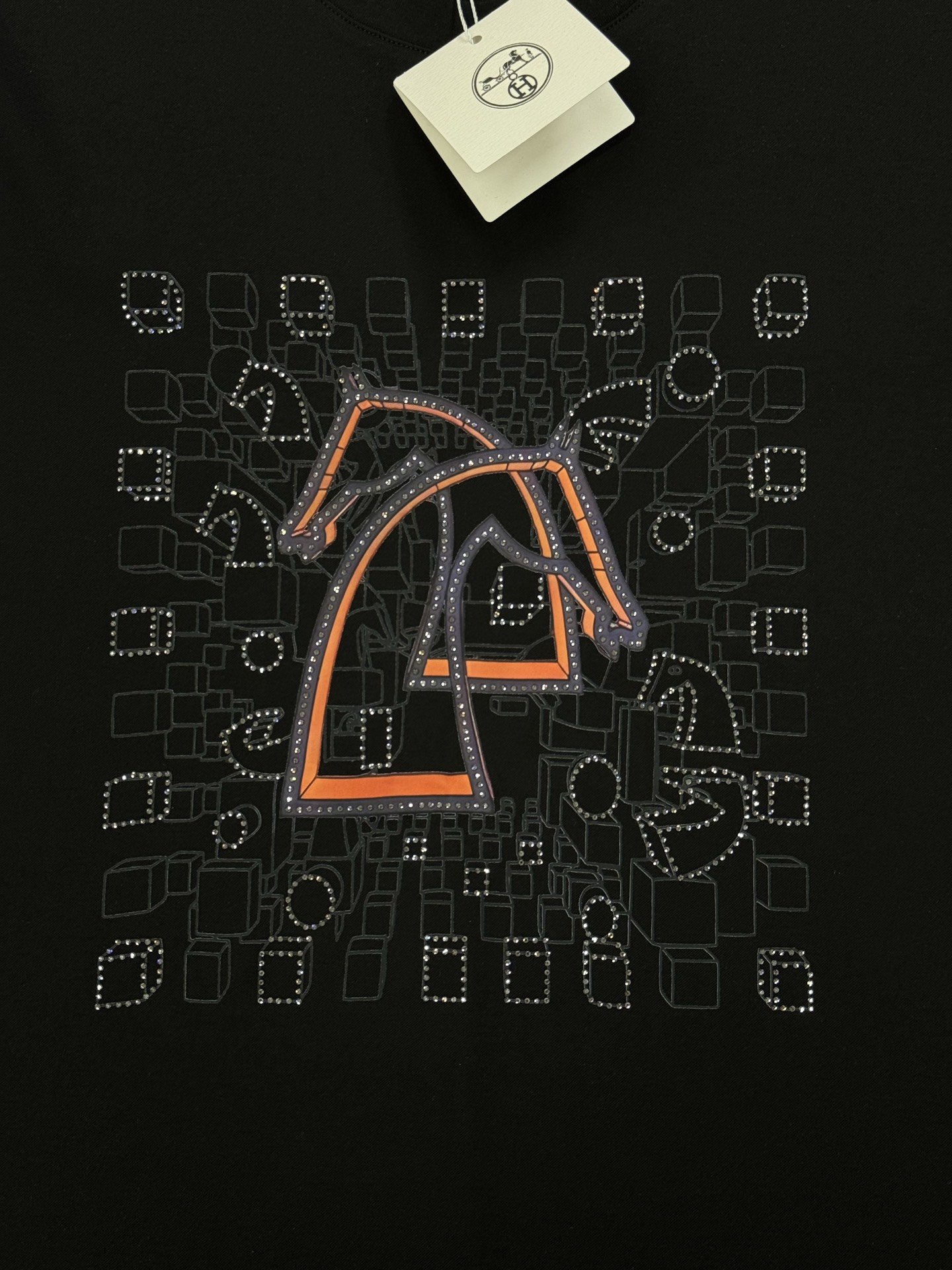 HERM*S爱马仕新款丝光棉T恤.新品为全新系列注入满满活力，这款单品用心甄选200g丝光棉面料制成，面