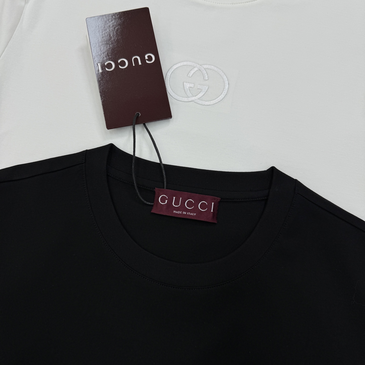 Gucci古奇26s新款圆领短T. 原单品质！重工3D绣花.本色搭配.视觉感受超前！悬垂感强！手感质感都