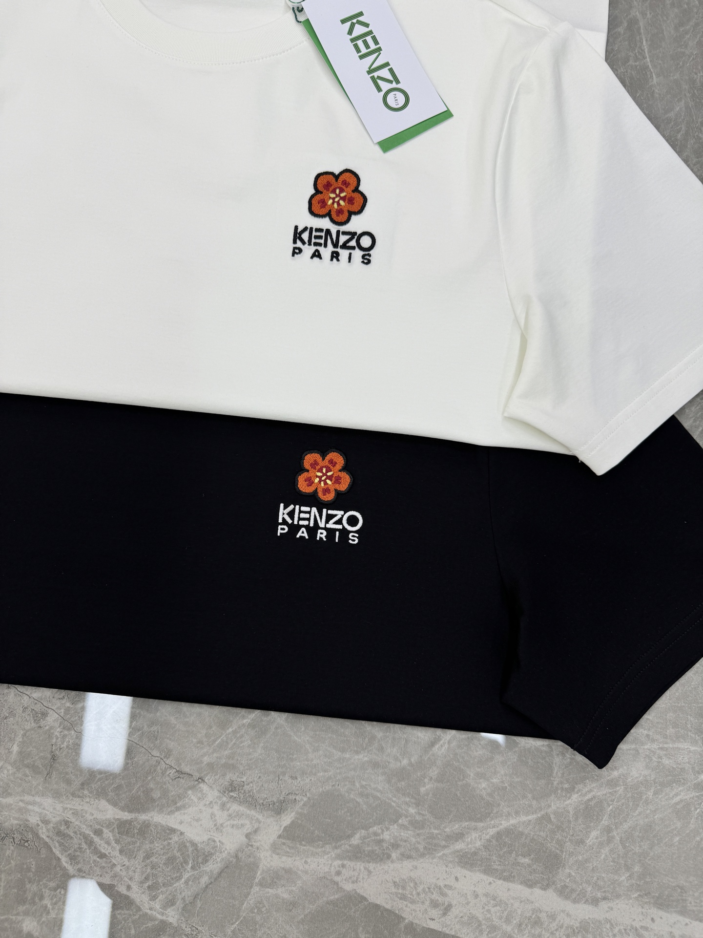 KENZO海棠花刺绣短袖，26s新品推荐❤️采用190g丝光棉面料.定制螺纹.柔软透气，穿着超舒适!胸前