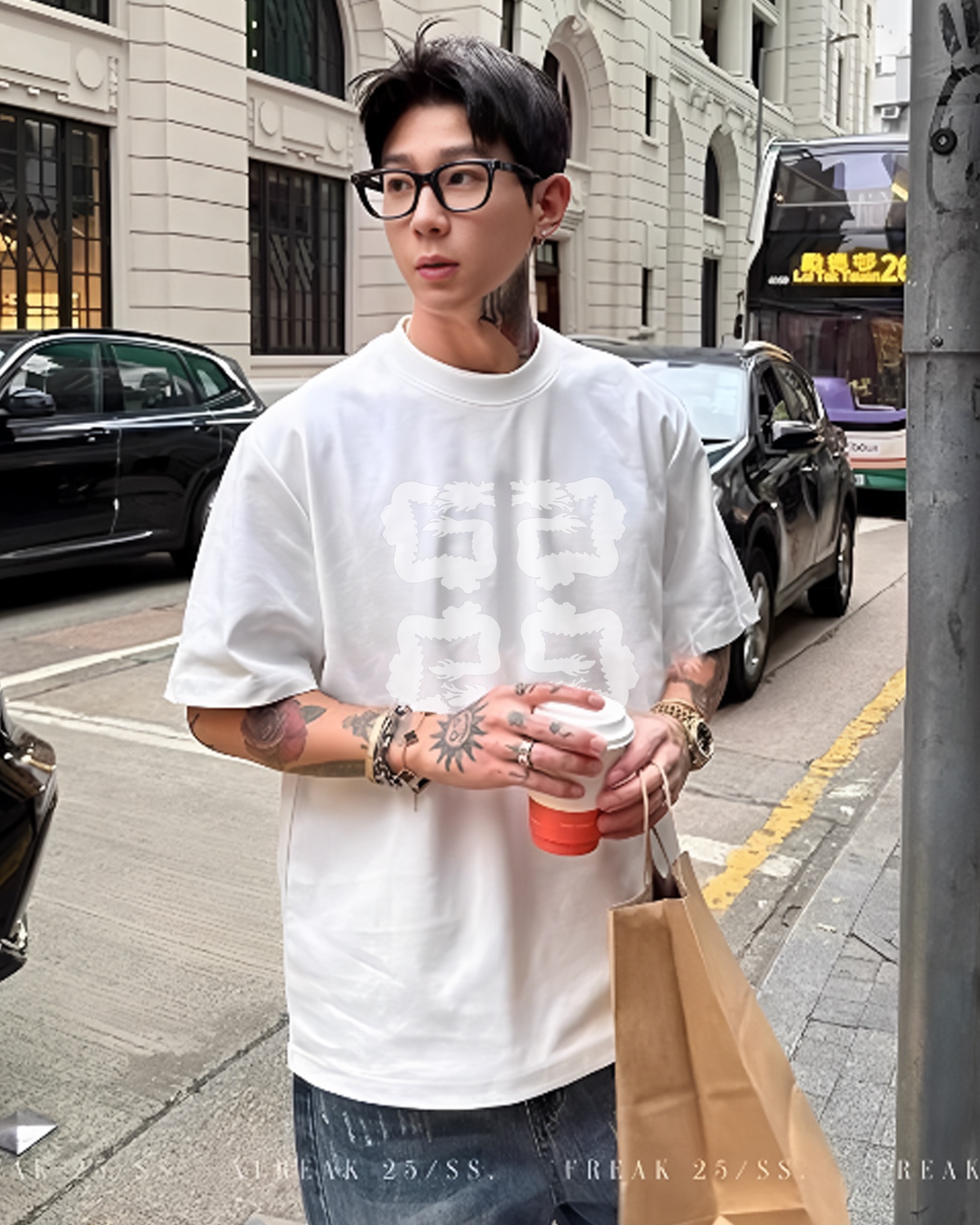 Givench*y纪梵希潮牌新款T恤.男女同款推荐！230g纯棉面料，柔软舒适.透气吸汗.上身舒适.轻松