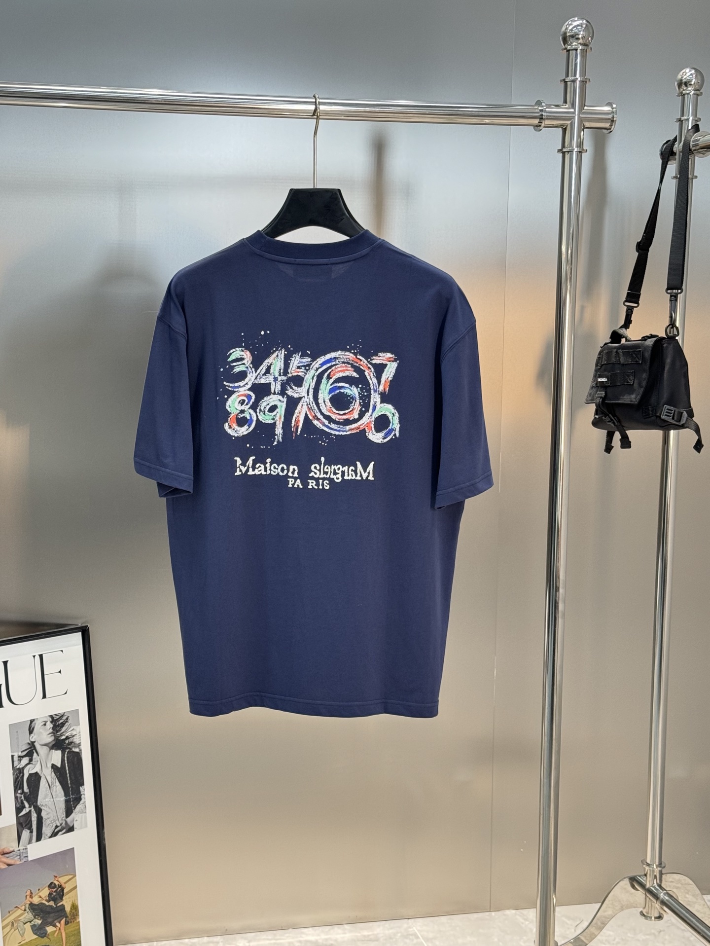 。🌾 Maison Margiela新款潮牌圆领T恤.男女同款！马吉拉经典图形字母设计.特别之作！双面立