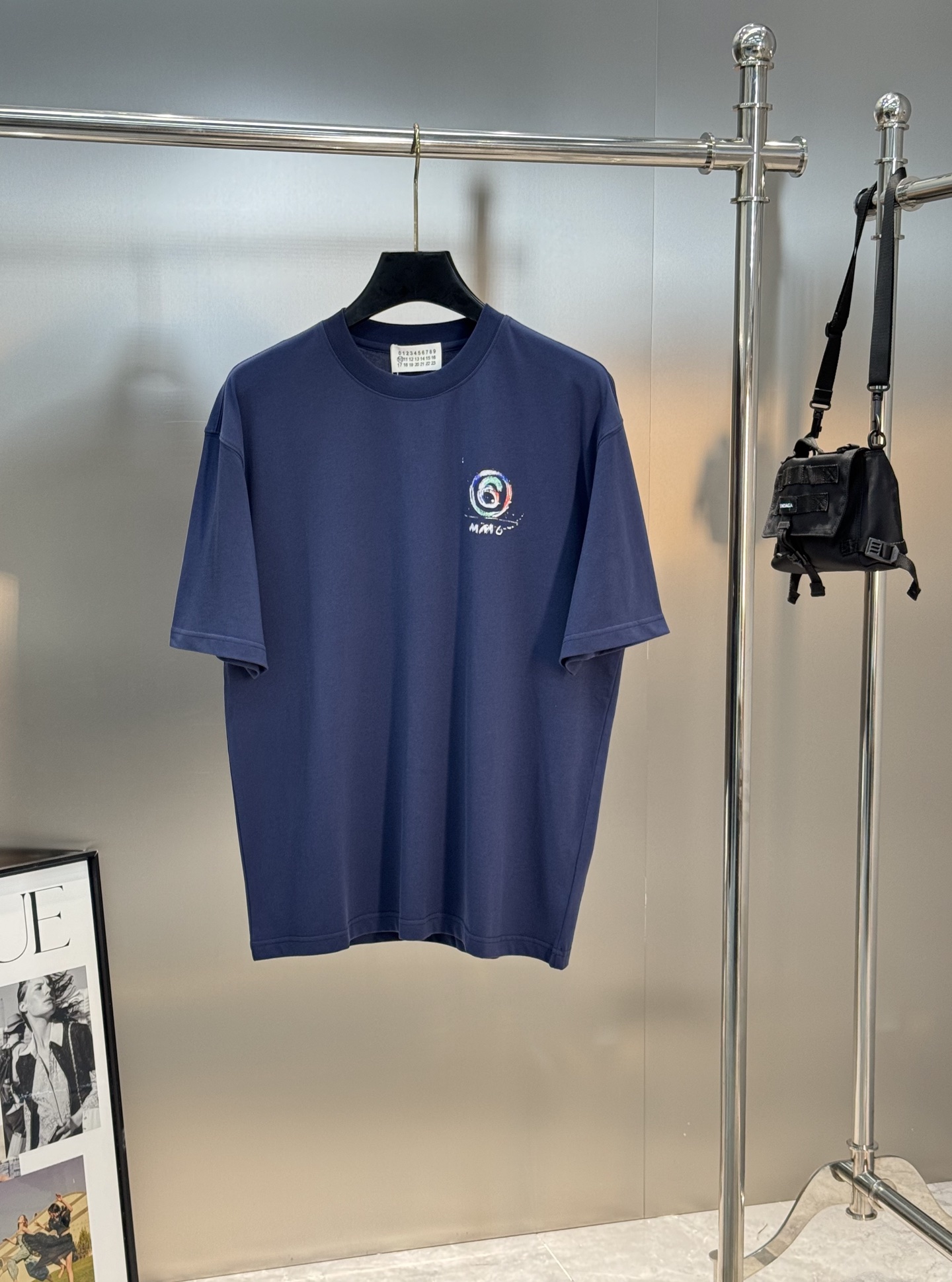 。🌾 Maison Margiela新款潮牌圆领T恤.男女同款！马吉拉经典图形字母设计.特别之作！双面立