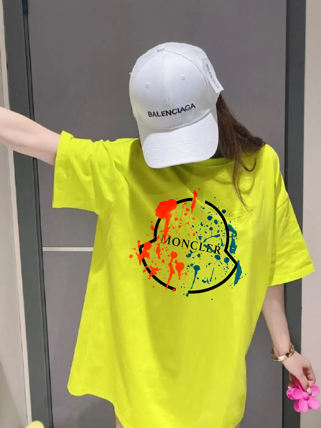 。🌾 Moncle*蒙口新款潮牌T恤.男女同款！胸口经典品牌图形立体视觉.经典款式烫画设计.耐看时尚.2