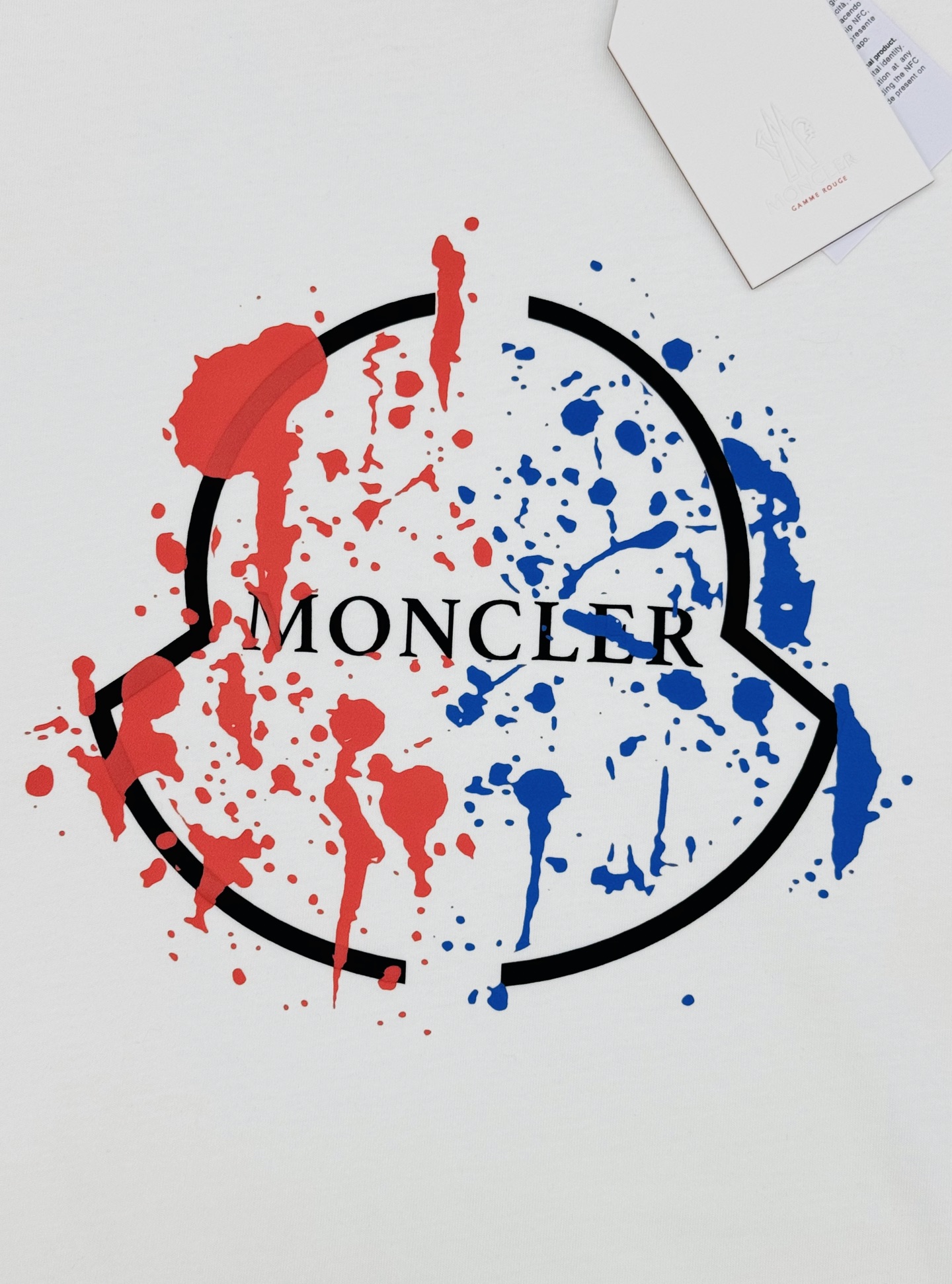 。🌾 Moncle*蒙口新款潮牌T恤.男女同款！胸口经典品牌图形立体视觉.经典款式烫画设计.耐看时尚.2