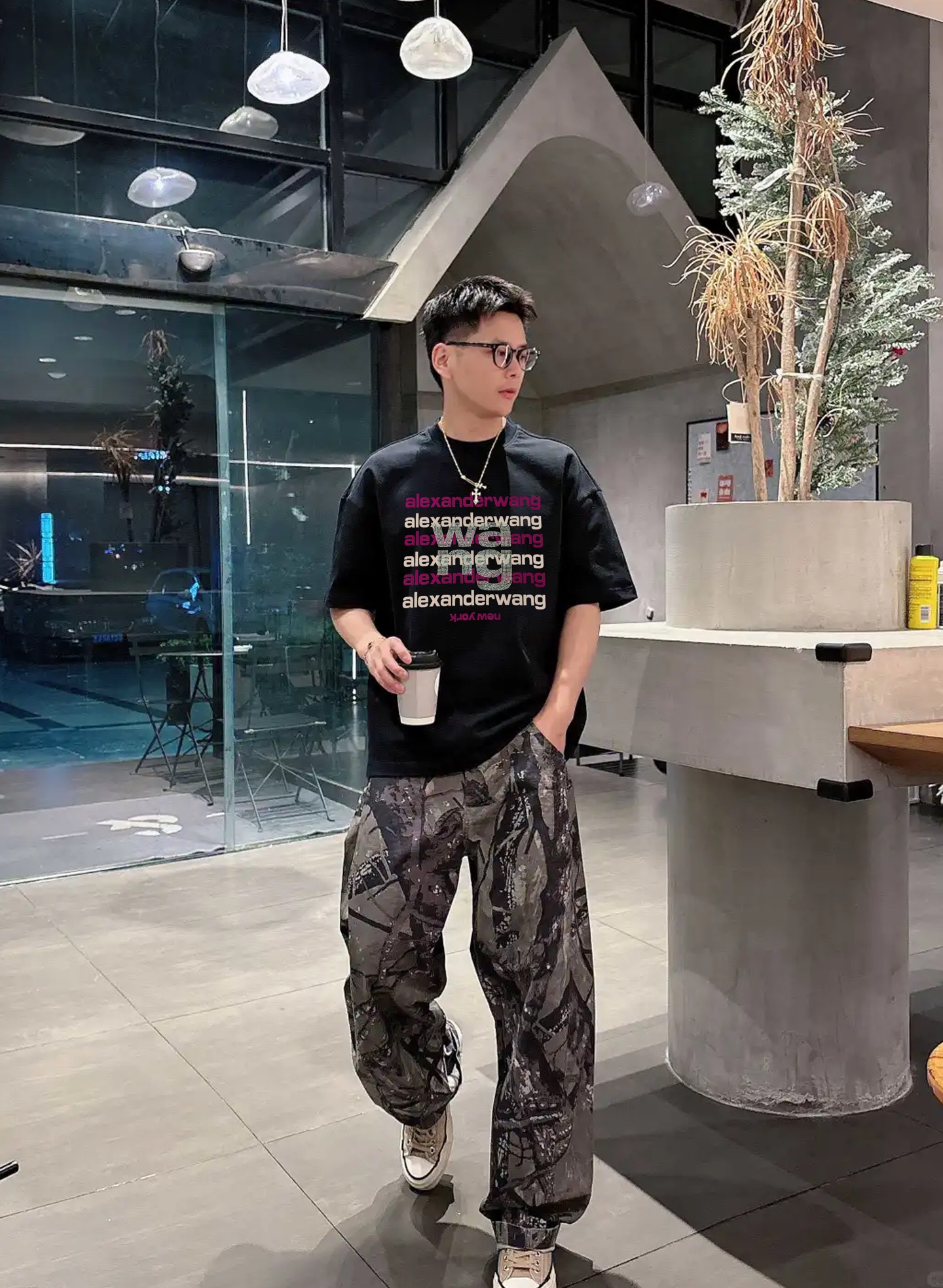 。🌾 Alexa*wang新款亚历山大王圆领T恤.潮牌T恤！男女同款～不同工艺呈现不一样的视觉感受，压花