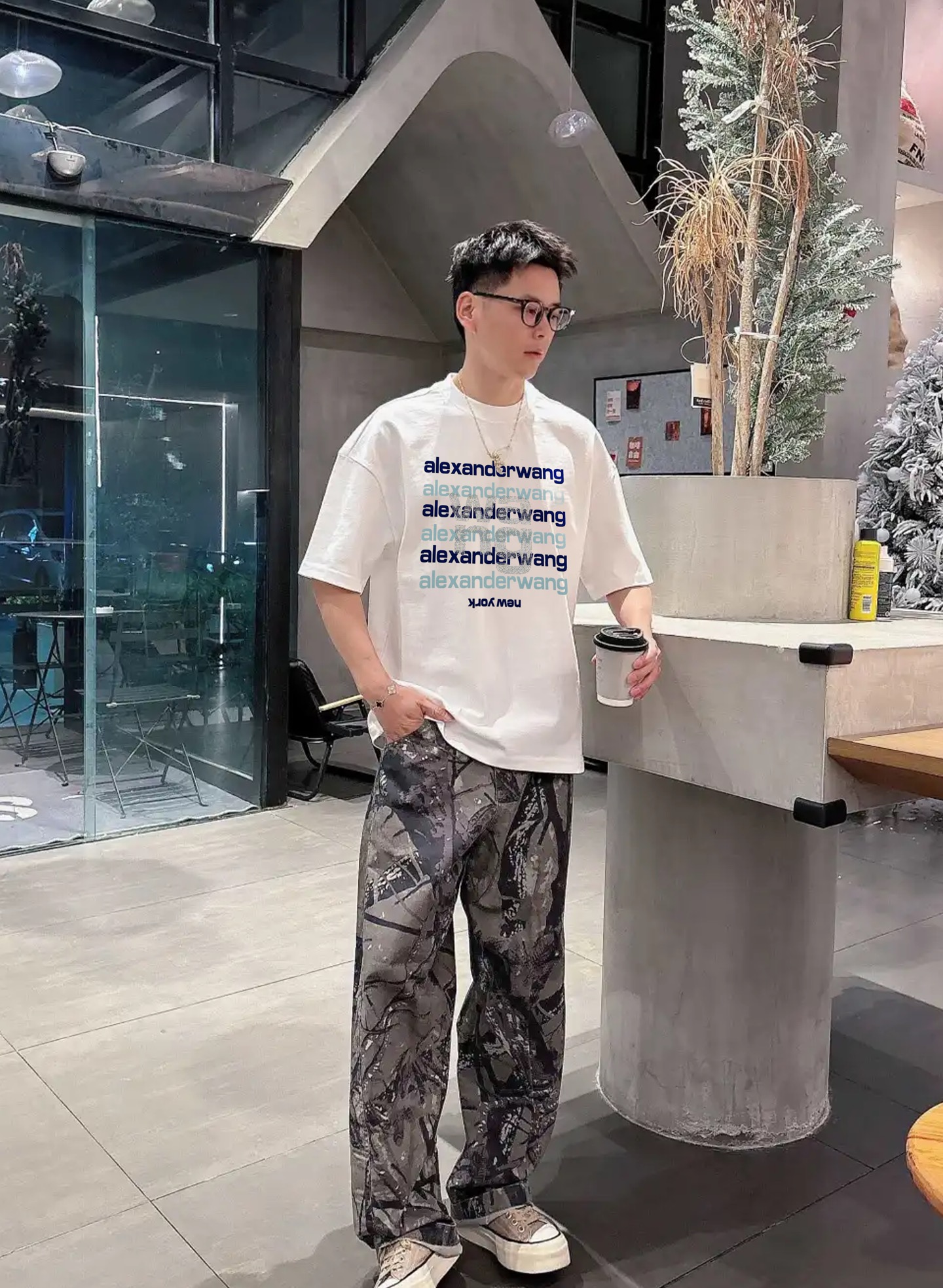 。🌾 Alexa*wang新款亚历山大王圆领T恤.潮牌T恤！男女同款～不同工艺呈现不一样的视觉感受，压花