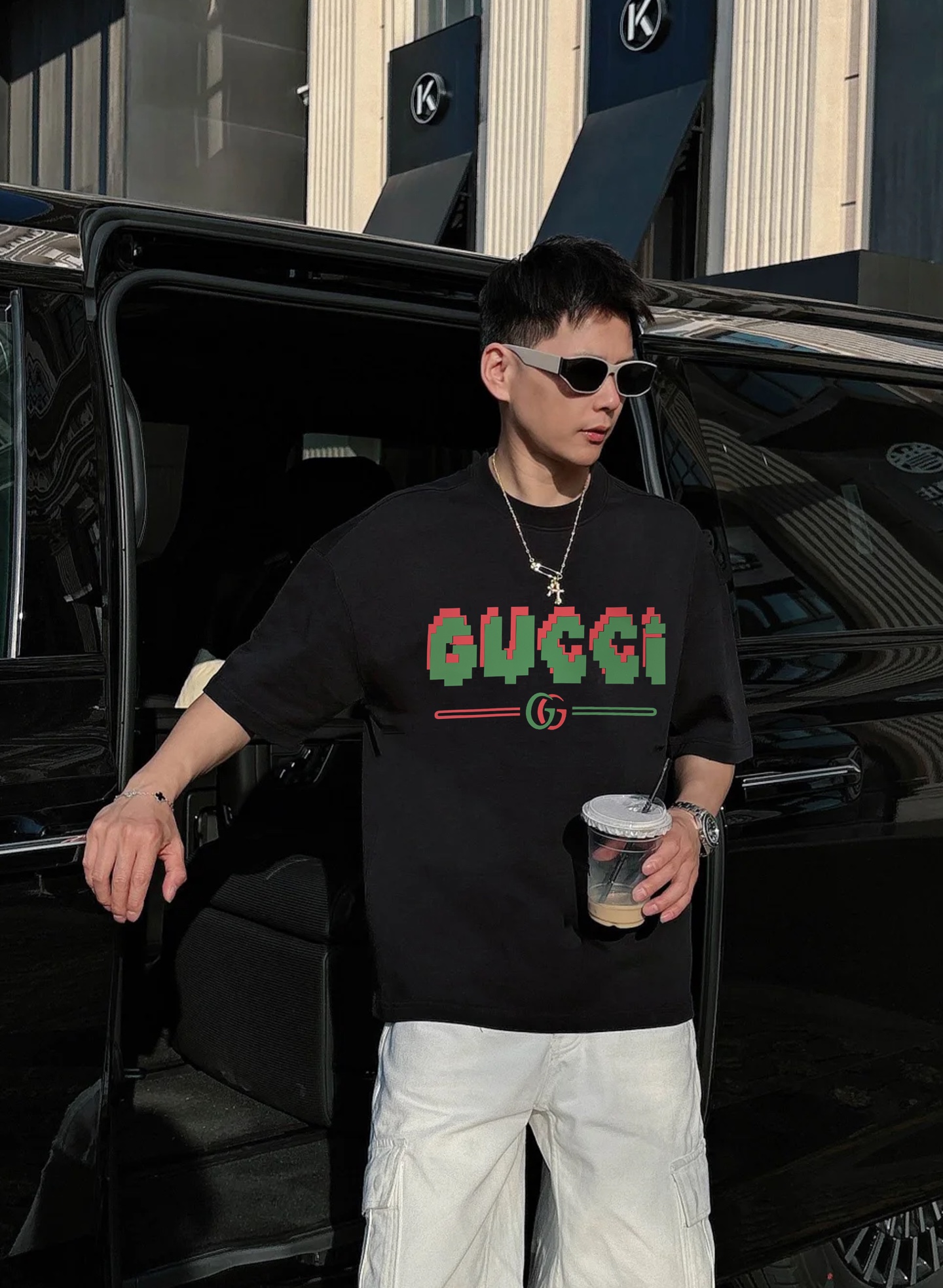 。🌾 GUCC*潮牌新款圆领T恤.男女同款～潮人必备！胸前定制品牌图形烫画工艺.平面硅胶色彩搭配犹如马里