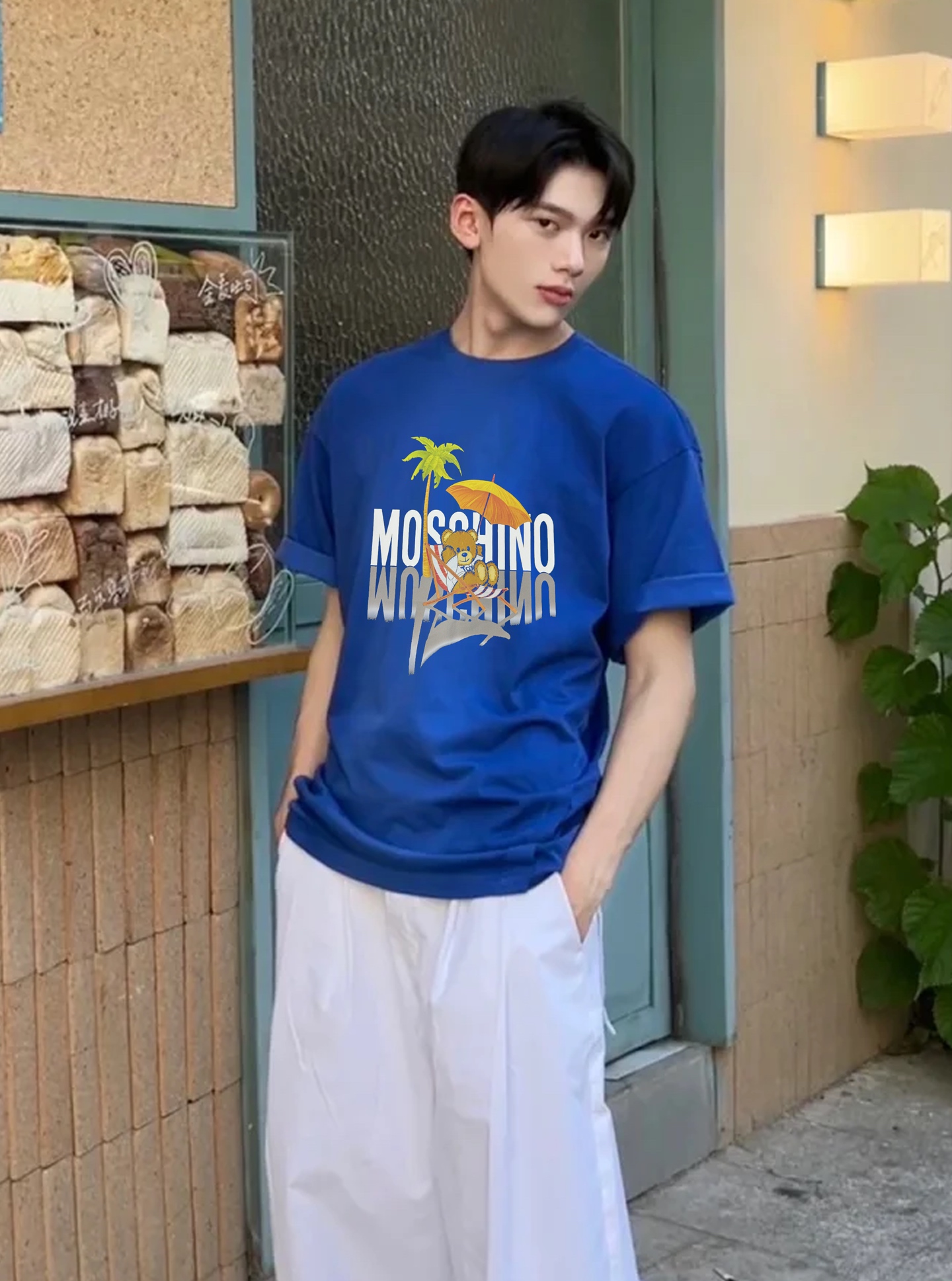 。🌾 MOSCHIN*莫斯奇诺*新款潮牌情侣款T恤.原单推荐！小熊圆领短袖，街头风的新纪…整体图形质感呈