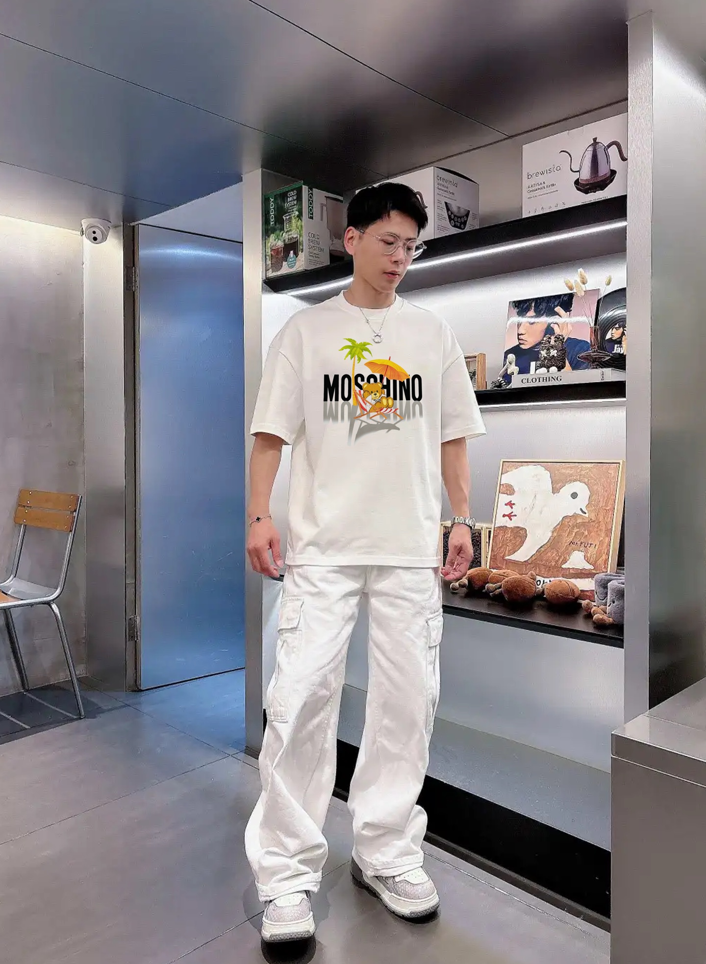 。🌾 MOSCHIN*莫斯奇诺*新款潮牌情侣款T恤.原单推荐！小熊圆领短袖，街头风的新纪…整体图形质感呈