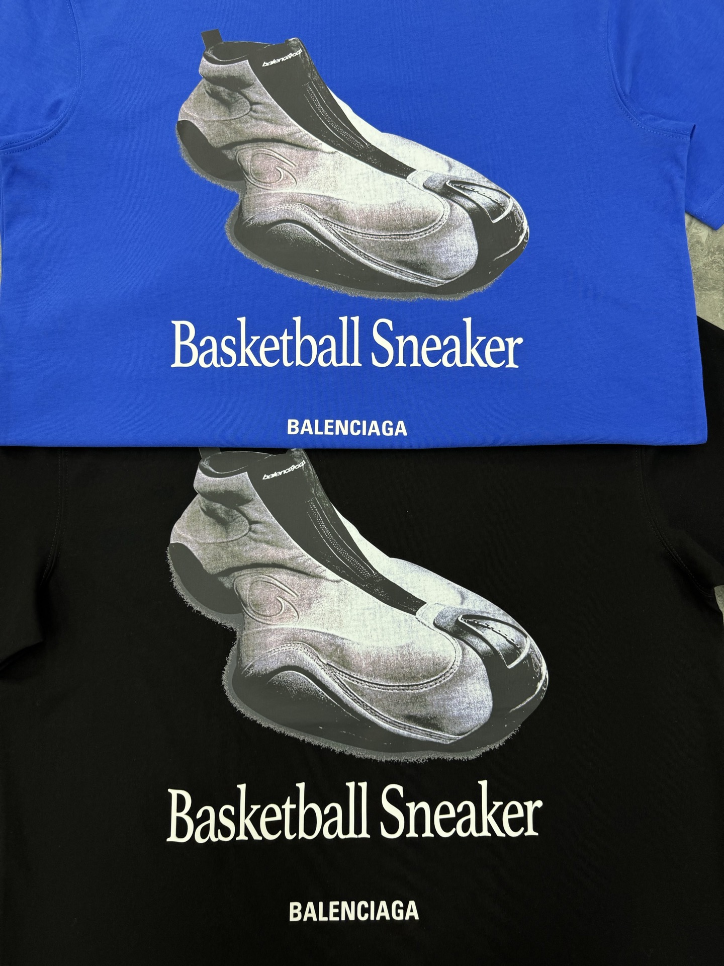 。🌾 Balenciag*巴黎世家新款潮牌老爹T恤.男女同款❤️os版型真的很迷人.丝光棉品牌图形字母烫