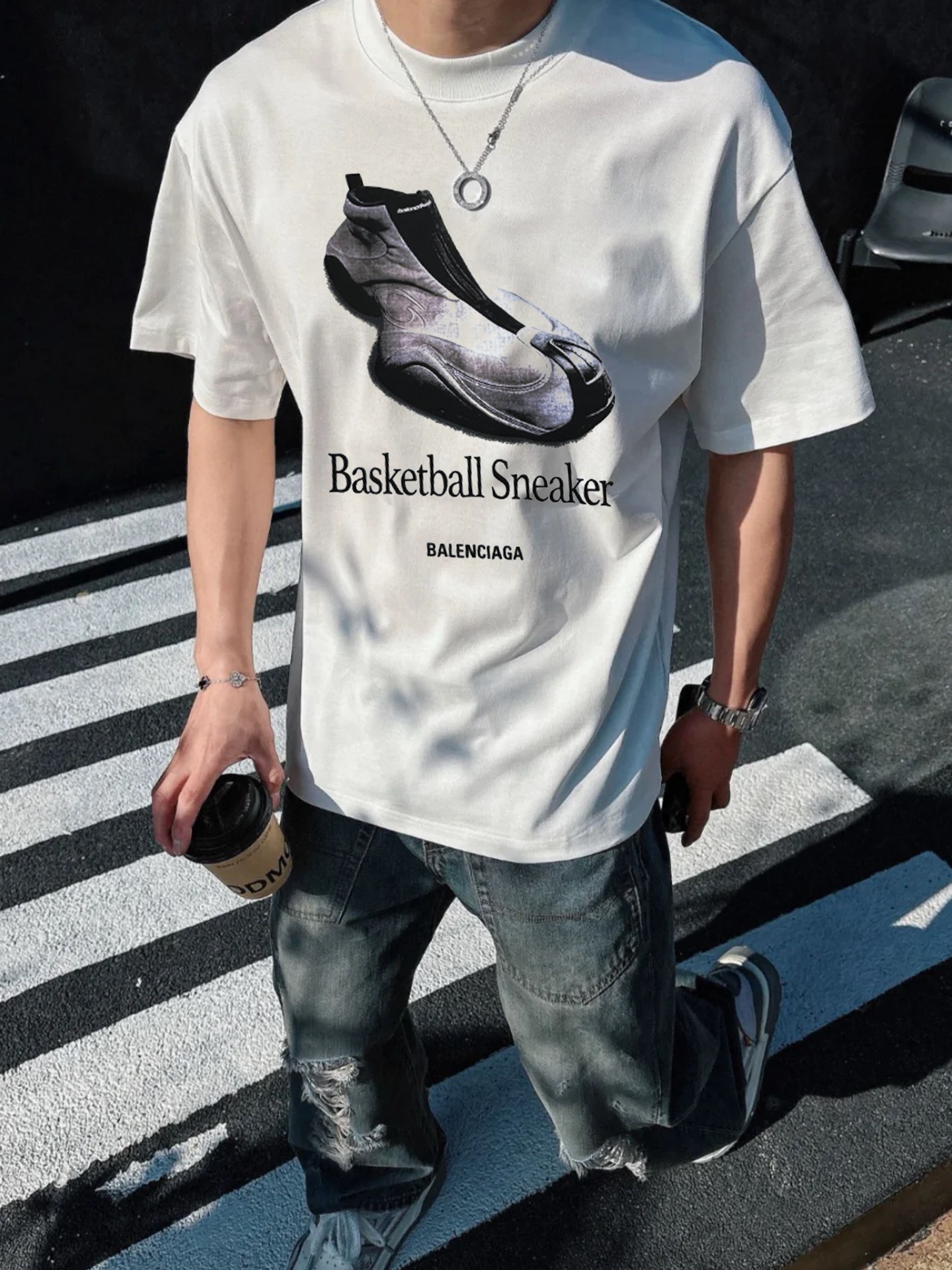 。🌾 Balenciag*巴黎世家新款潮牌老爹T恤.男女同款❤️os版型真的很迷人.丝光棉品牌图形字母烫