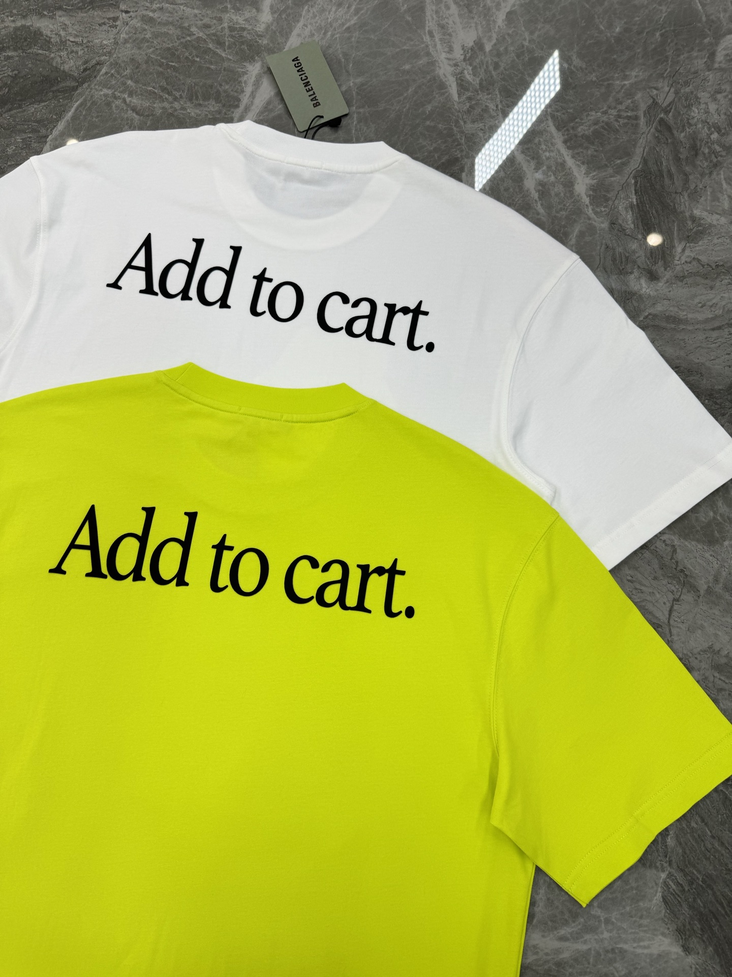 。🌾 Balenciag*巴黎世家新款潮牌老爹T恤.男女同款❤️os版型真的很迷人.丝光棉品牌图形字母烫