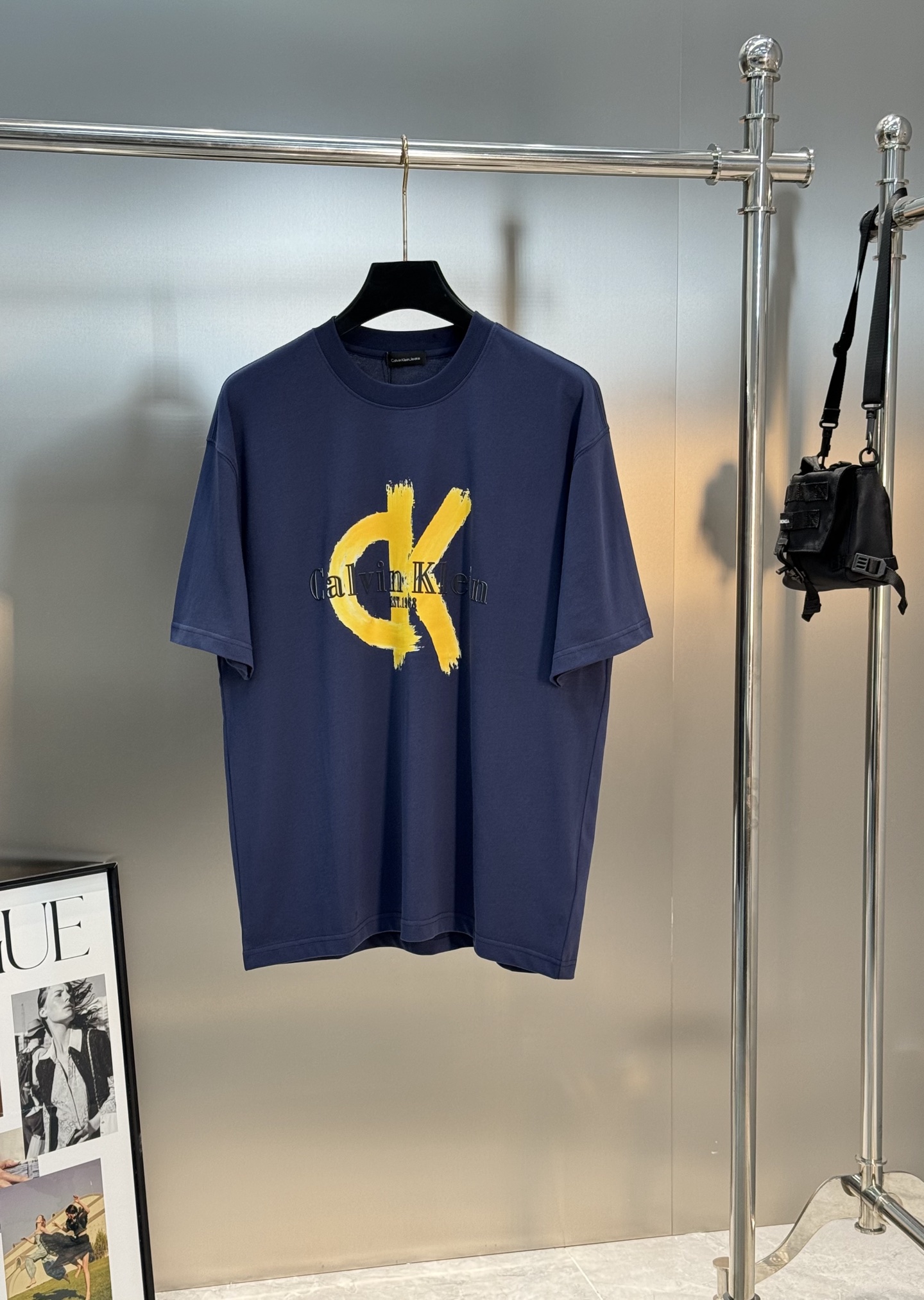 。🌾 Calvin Klein 新款潮牌T恤.男女同款❤️原单品质.一直以city注明的品牌.非常奈斯！