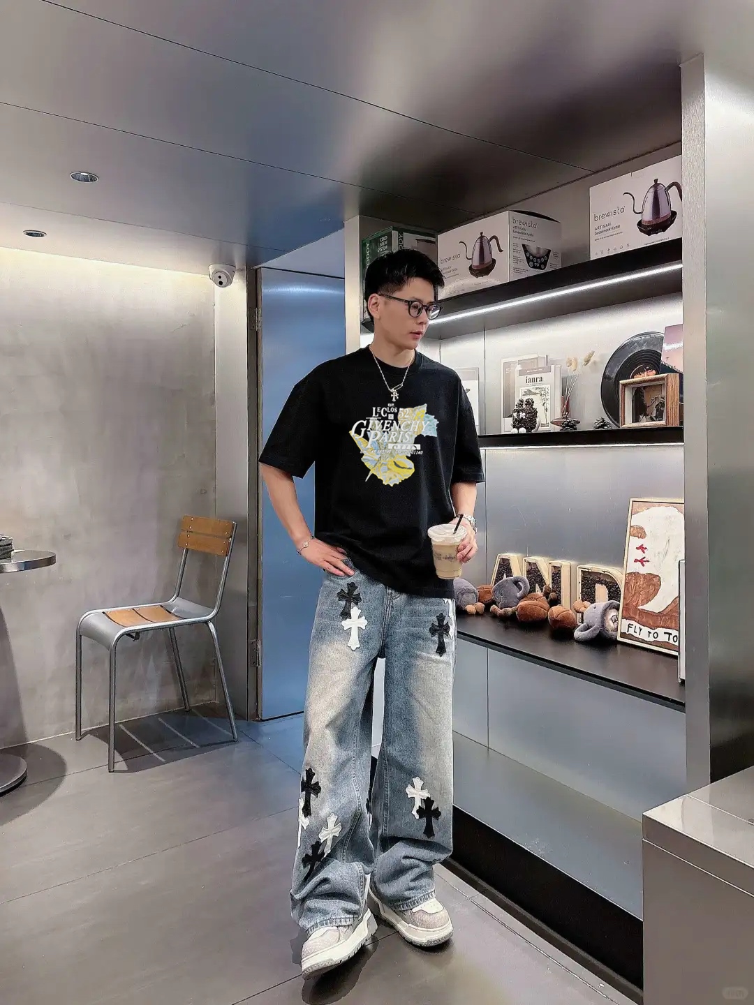 。🌾 Givench*y纪梵希*潮牌新款短袖T恤.当季颜值担当.双层叠加烫画品牌图形立体搭配.视觉效果相