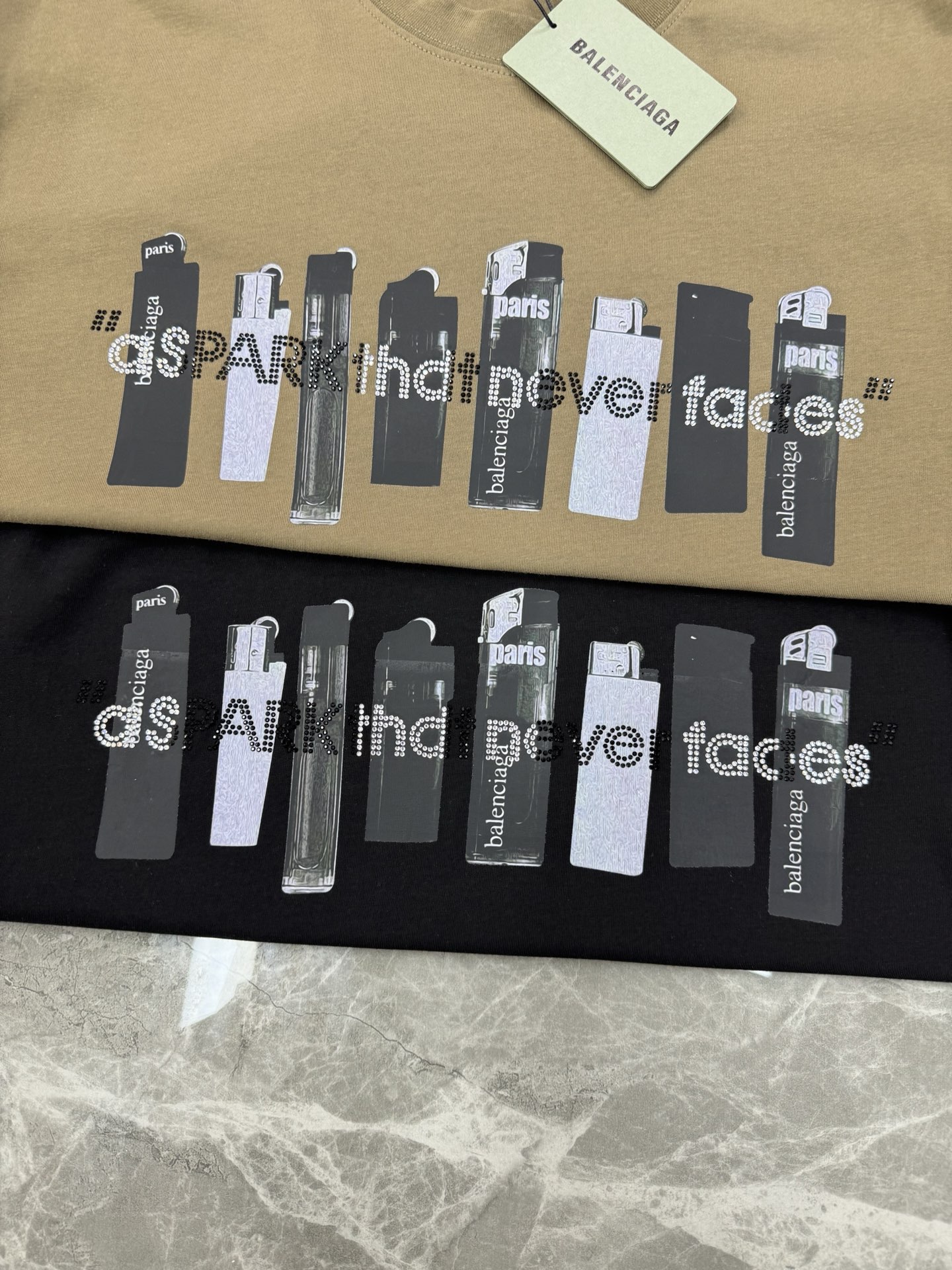 。🌾 BALENCIAG*巴黎世家潮牌新款T恤.男女同款推荐！230g纯棉面料.定制螺纹.面料柔软舒适.