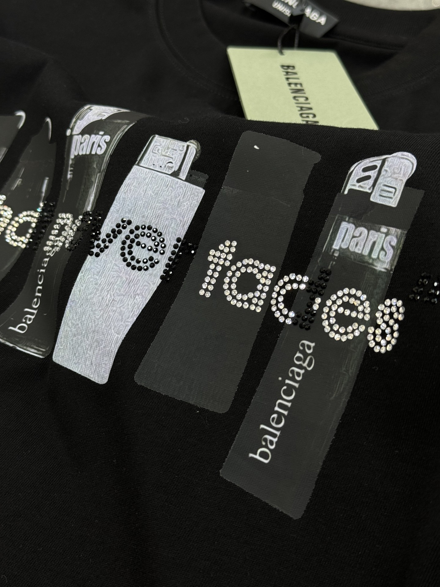 。🌾 BALENCIAG*巴黎世家潮牌新款T恤.男女同款推荐！230g纯棉面料.定制螺纹.面料柔软舒适.