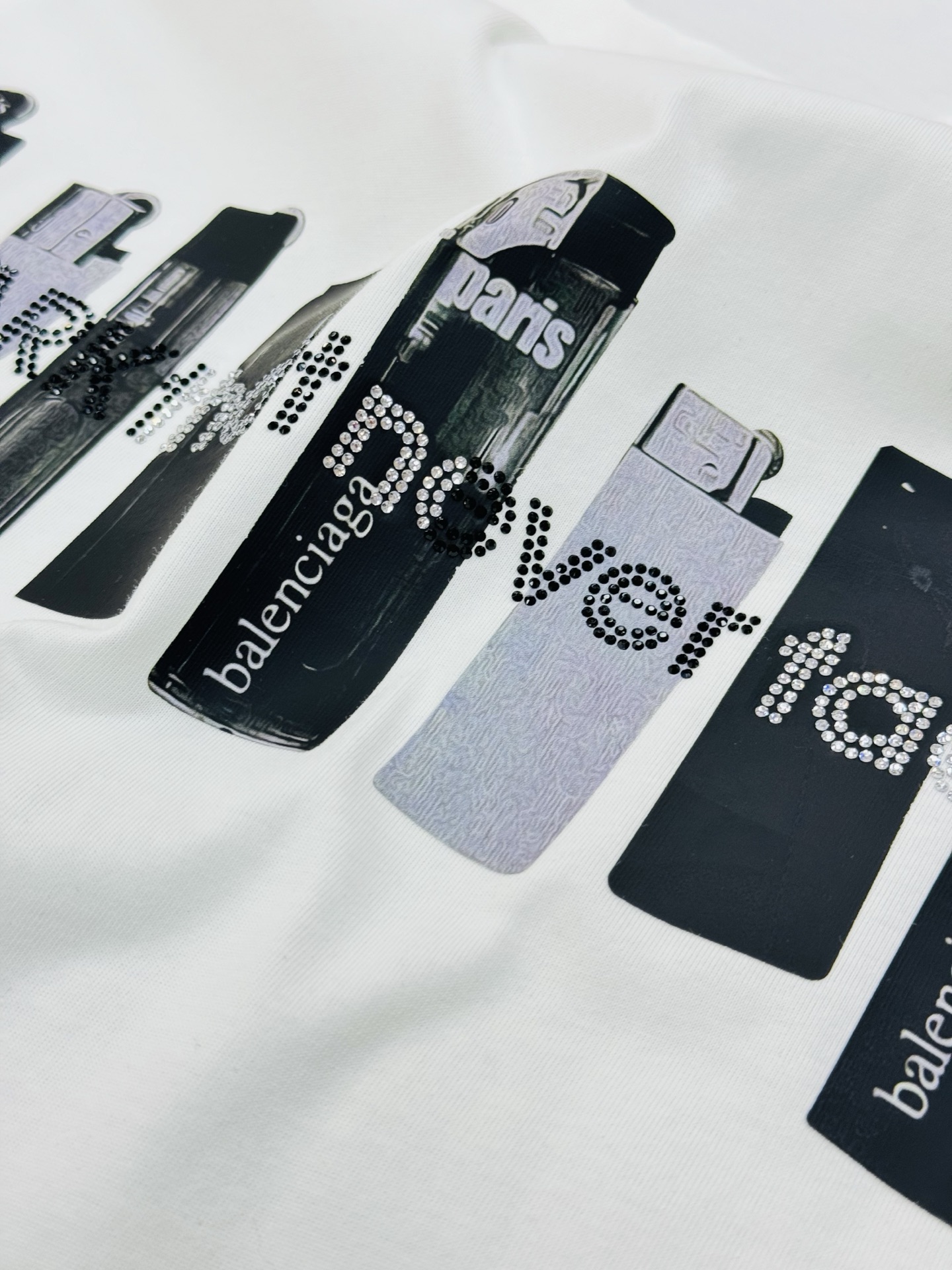 。🌾 BALENCIAG*巴黎世家潮牌新款T恤.男女同款推荐！230g纯棉面料.定制螺纹.面料柔软舒适.