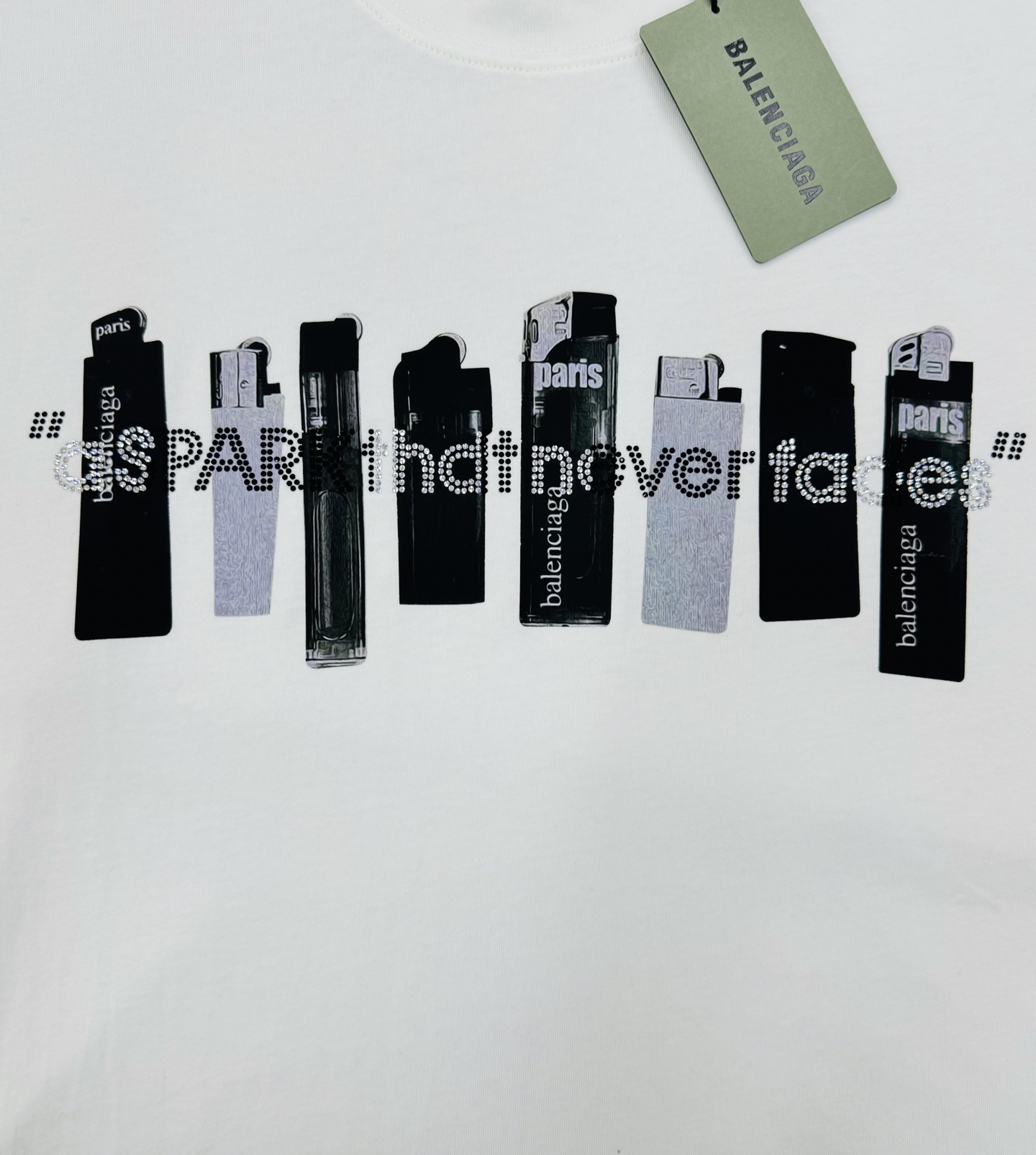 。🌾 BALENCIAG*巴黎世家潮牌新款T恤.男女同款推荐！230g纯棉面料.定制螺纹.面料柔软舒适.