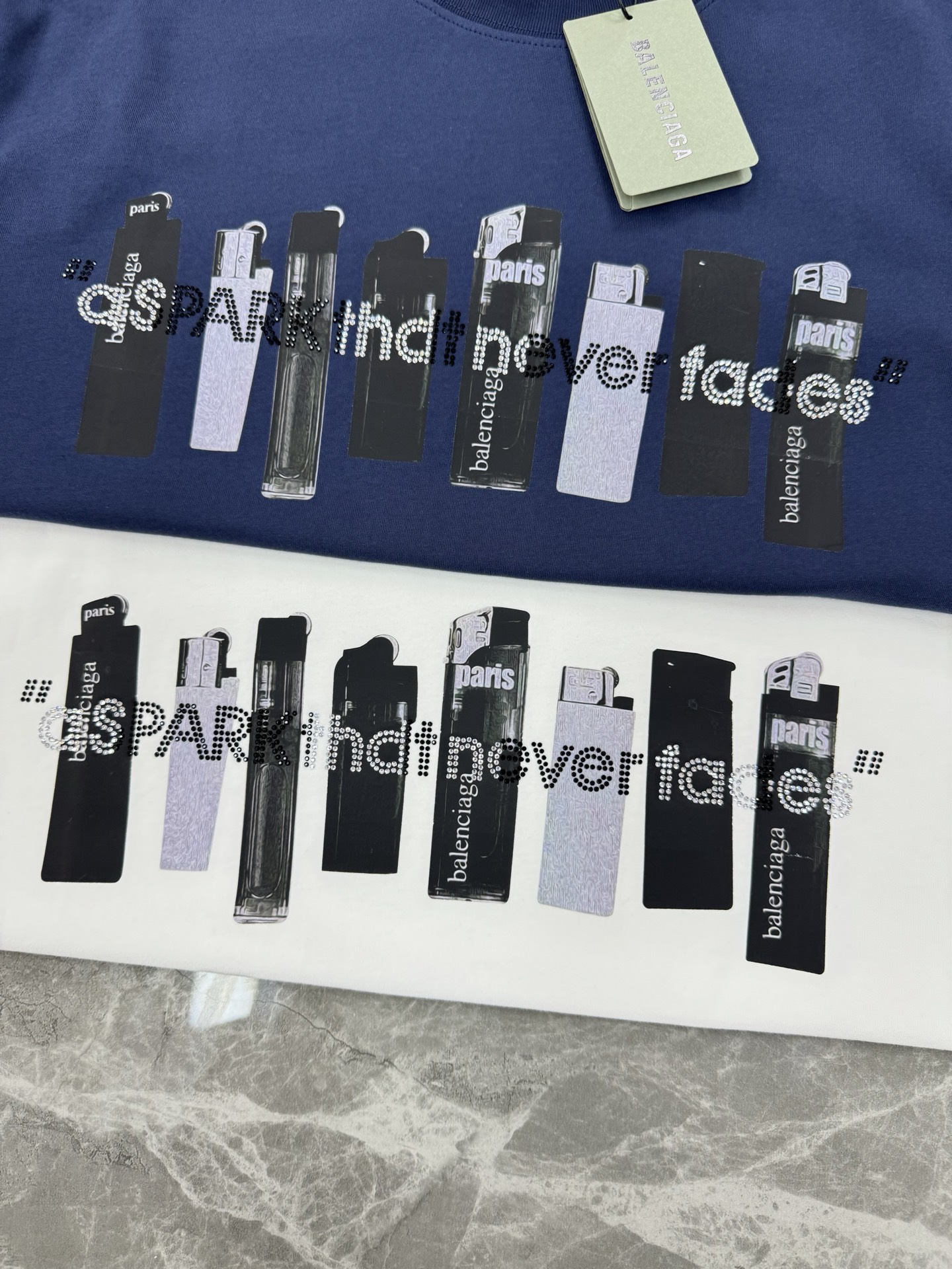 。🌾 BALENCIAG*巴黎世家潮牌新款T恤.男女同款推荐！230g纯棉面料.定制螺纹.面料柔软舒适.