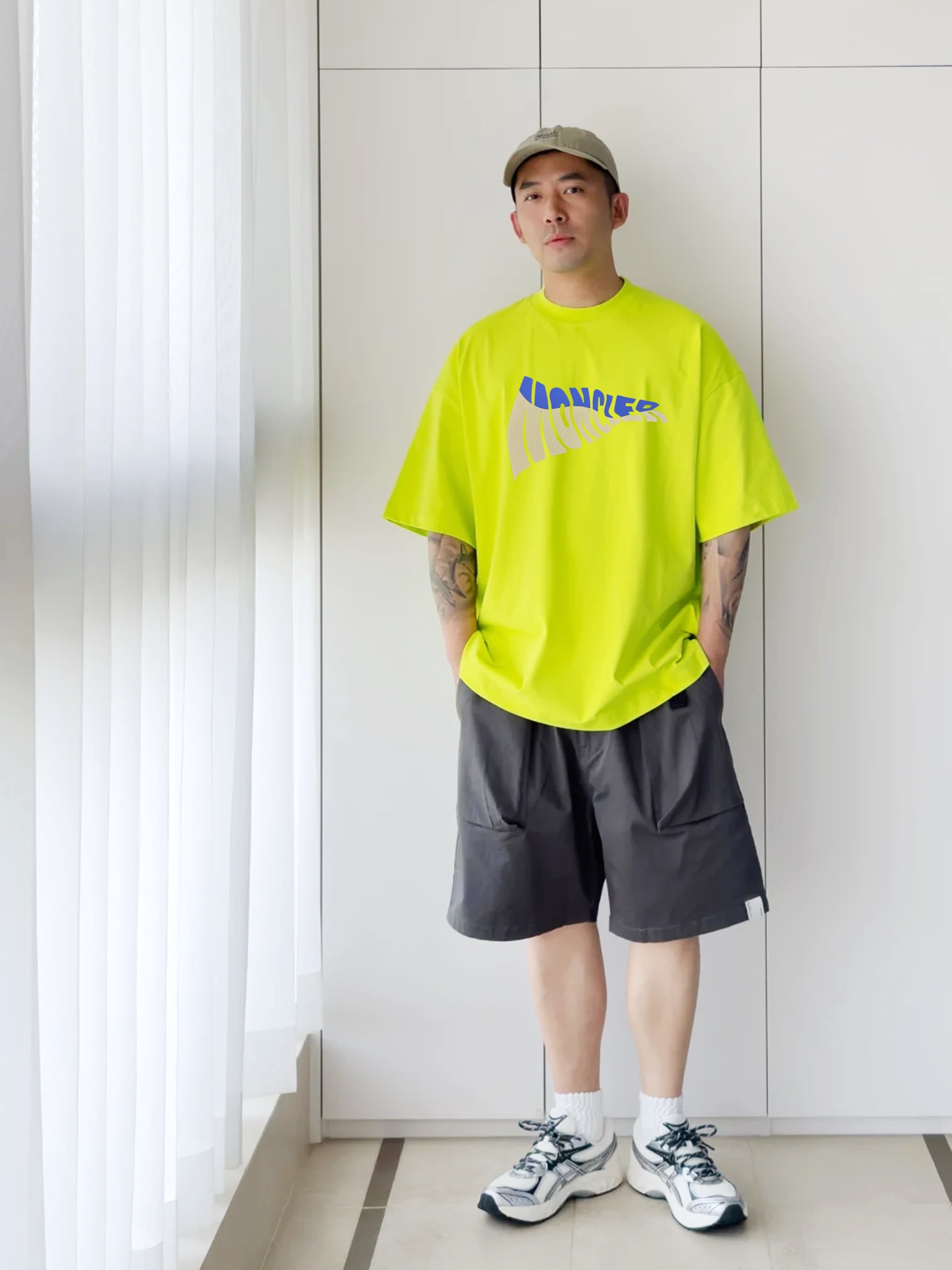 。🌾 Moncle*蒙口新款潮牌T恤.男女同款！胸口经典品牌字母图形立体视觉.经典款式烫画设计.耐看时尚