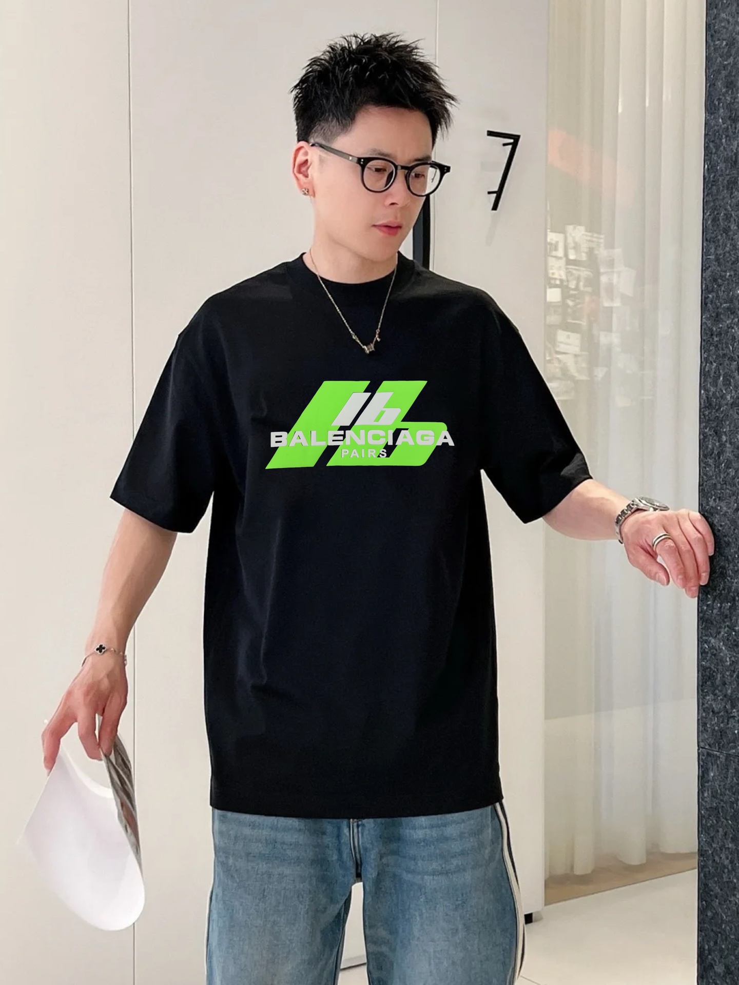 。🌾 BALENCIAG*巴黎世家新款潮牌T恤.男女同款推荐！230g纯棉面料，柔软舒适.透气吸汗.上身