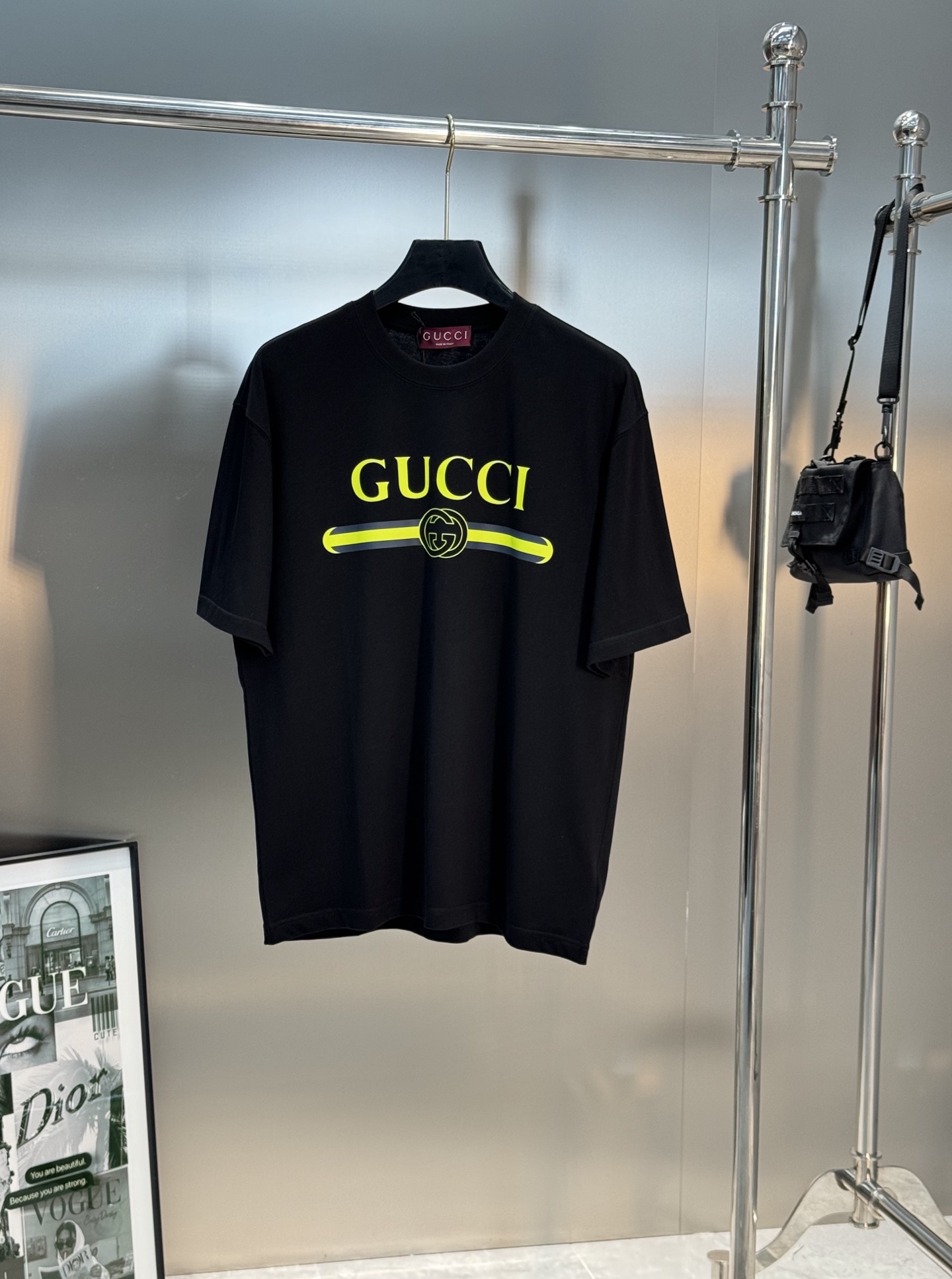 。🌾 GUCC*潮牌新款潮牌圆领T恤.男女同款～潮人必备！胸前定制品牌图形烫画工艺.经典GUCCI字母撞