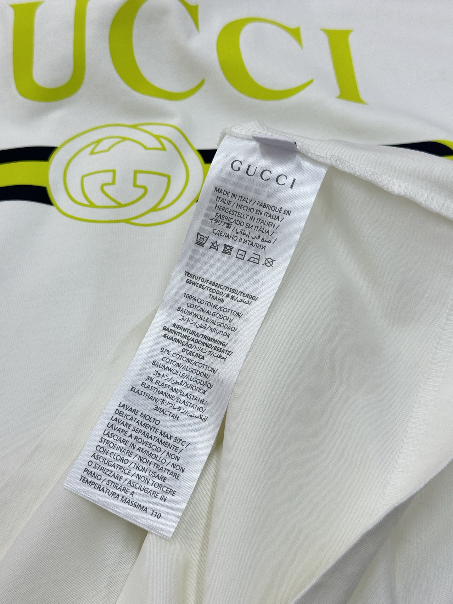 。🌾 GUCC*潮牌新款潮牌圆领T恤.男女同款～潮人必备！胸前定制品牌图形烫画工艺.经典GUCCI字母撞