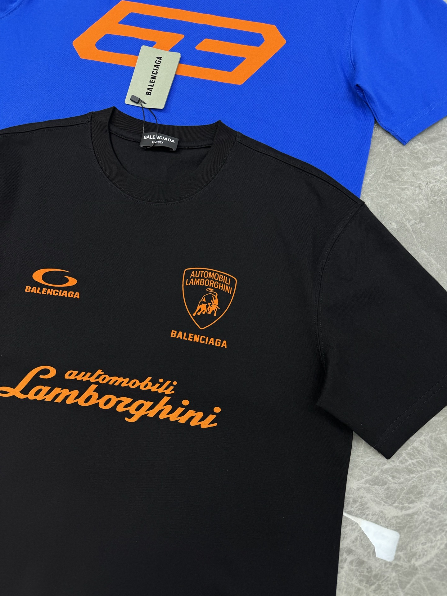 。🌾 Balenciag*巴黎世家新款潮牌T恤.联名款兰博基尼.男女同款❤️os版型真的很迷人.品牌图形