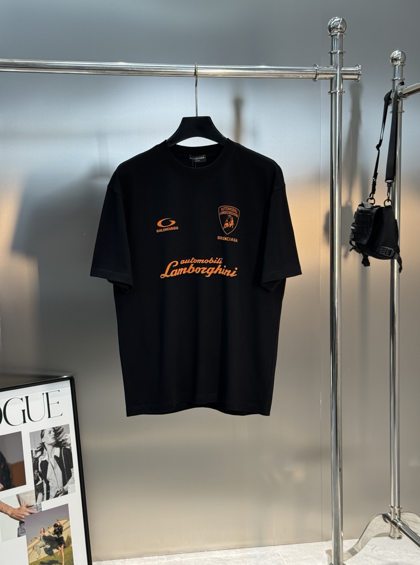 。🌾 Balenciag*巴黎世家新款潮牌T恤.联名款兰博基尼.男女同款❤️os版型真的很迷人.品牌图形