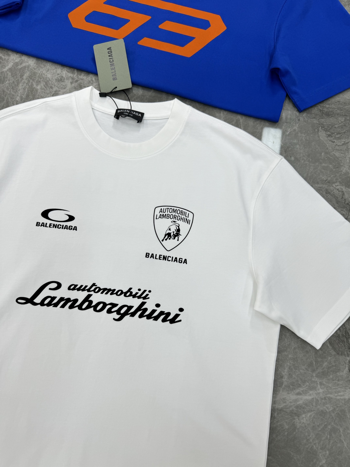 。🌾 Balenciag*巴黎世家新款潮牌T恤.联名款兰博基尼.男女同款❤️os版型真的很迷人.品牌图形