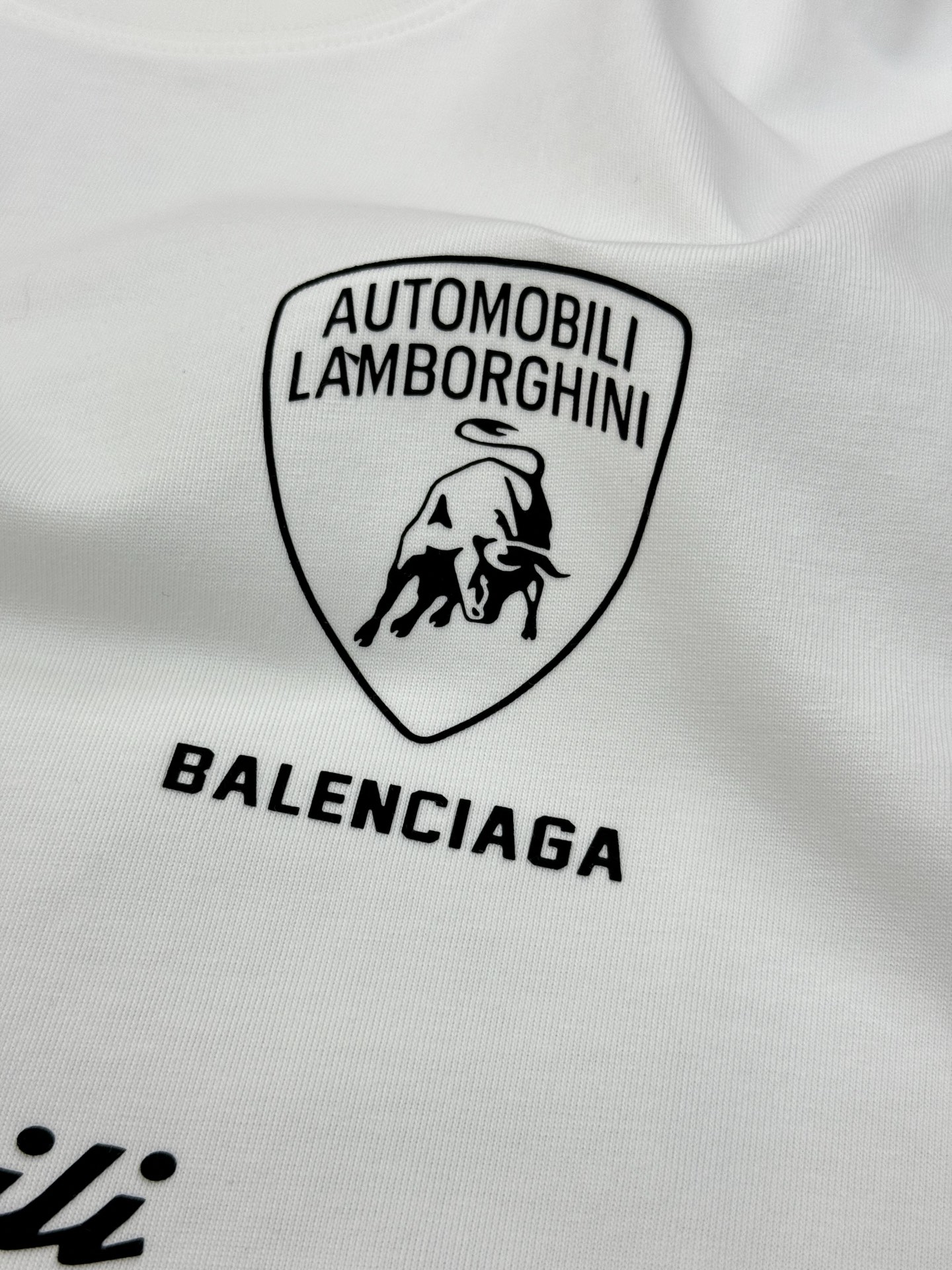 。🌾 Balenciag*巴黎世家新款潮牌T恤.联名款兰博基尼.男女同款❤️os版型真的很迷人.品牌图形