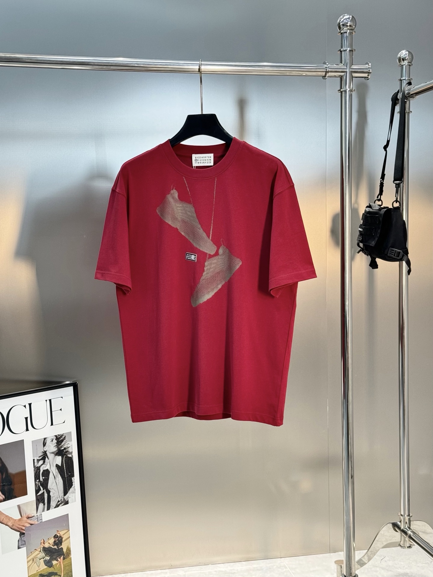 。🌾 Maison Margiela马吉拉潮牌新款圆领T恤.男女同款❤️马吉拉经典图形字l设计.特别之作