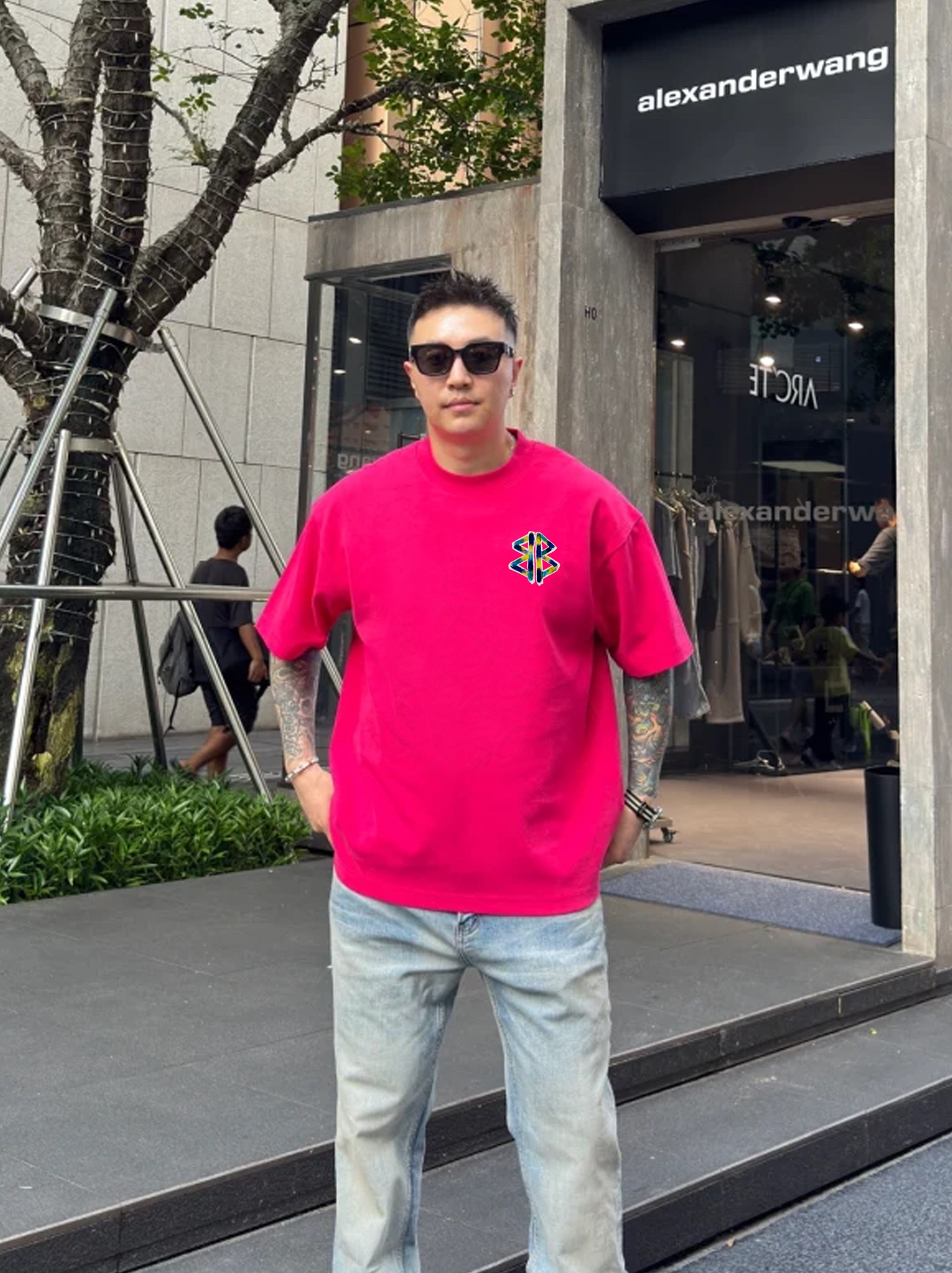 Balenciaga巴黎世家新款潮牌T恤.男女同款❤️采用独家定制面料，柔软透气超舒服!双面彩色喷色Lo