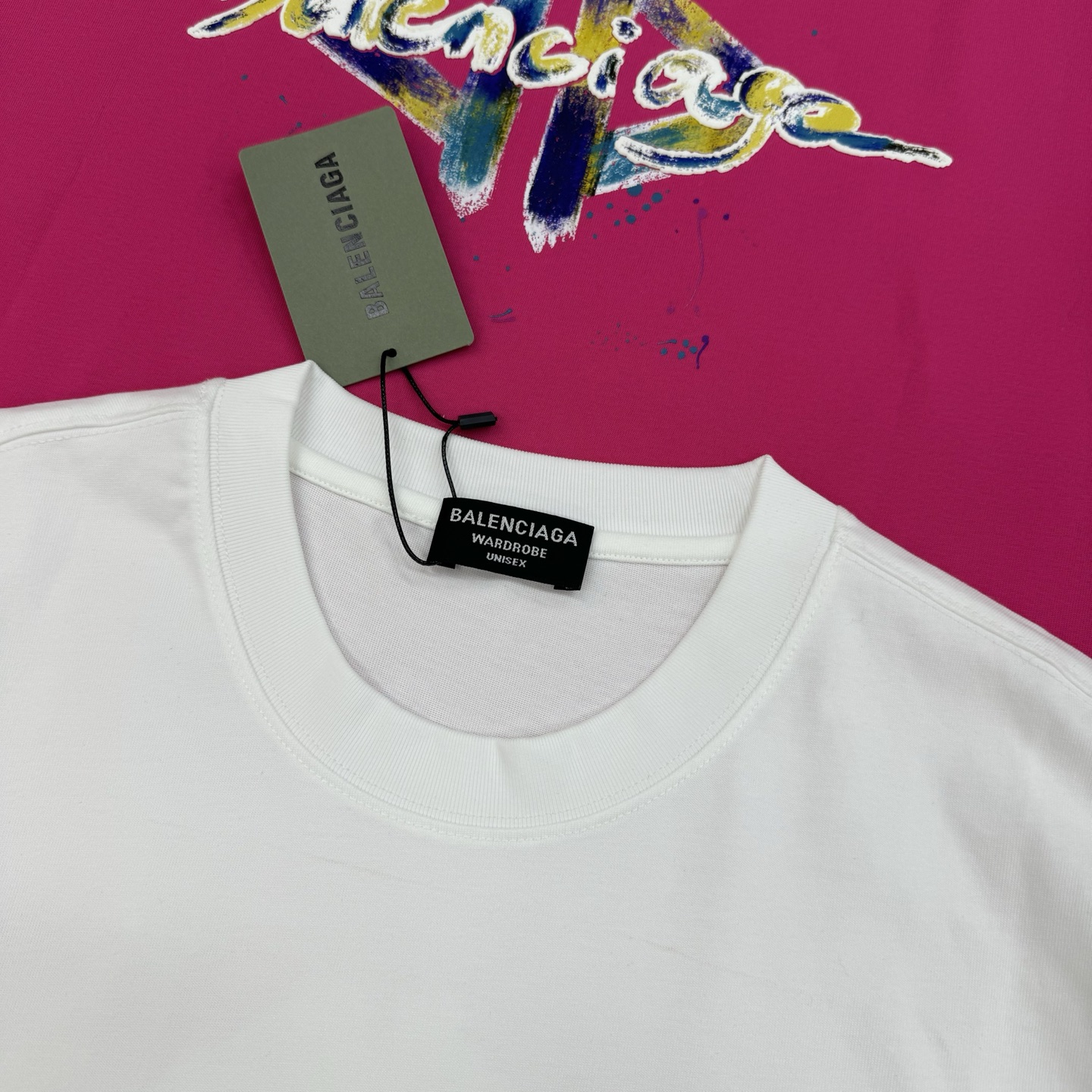 Balenciaga巴黎世家新款潮牌T恤.男女同款❤️采用独家定制面料，柔软透气超舒服!双面彩色喷色Lo