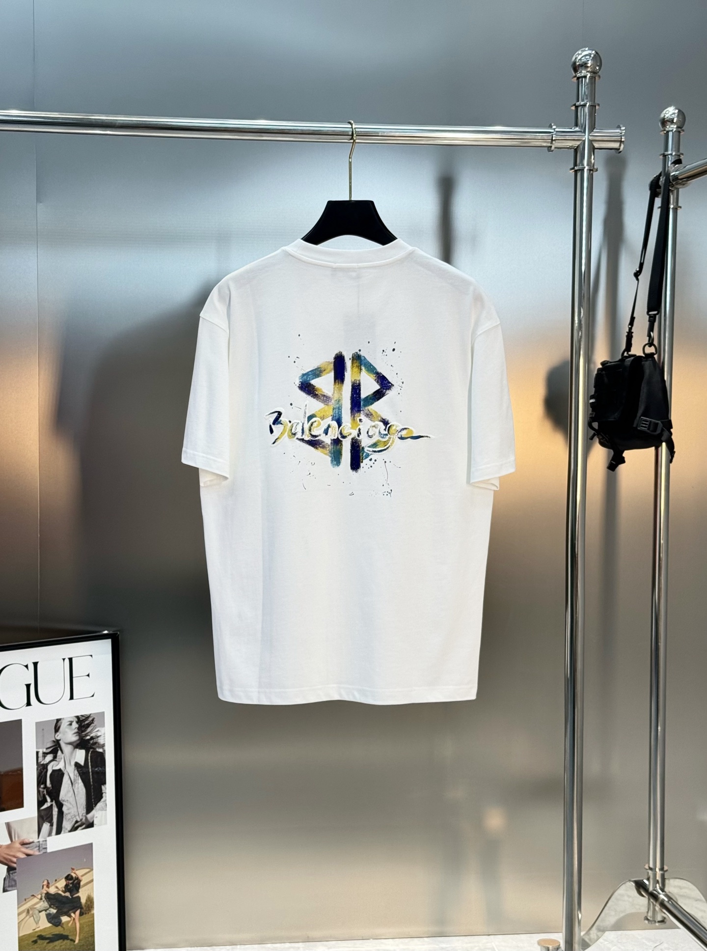 Balenciaga巴黎世家新款潮牌T恤.男女同款❤️采用独家定制面料，柔软透气超舒服!双面彩色喷色Lo