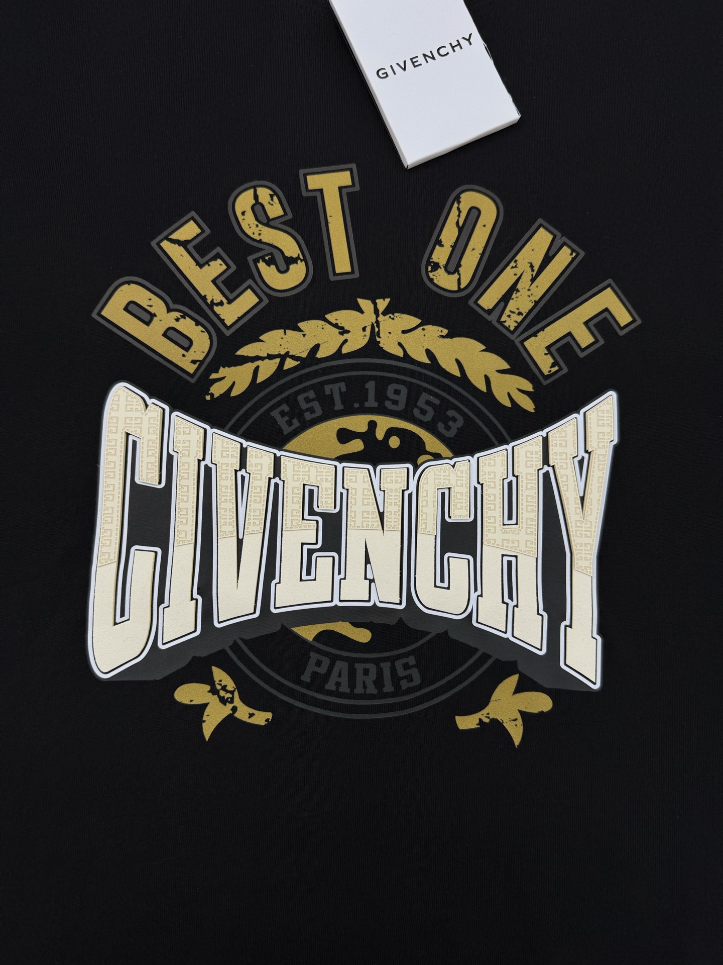 Givenchy Best One印花T恤❤️男女同款！纪梵希Best One系列印花T恤，纯色底色搭配