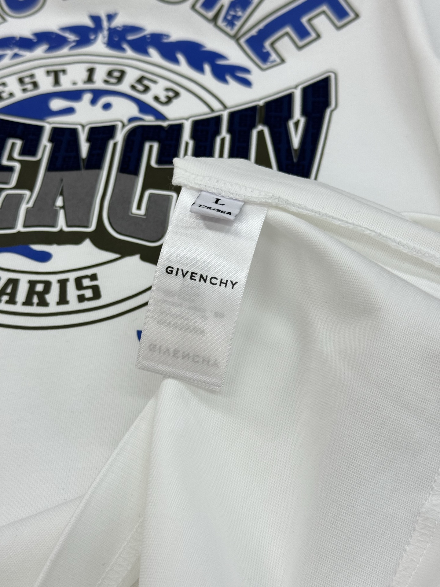 Givenchy Best One印花T恤❤️男女同款！纪梵希Best One系列印花T恤，纯色底色搭配