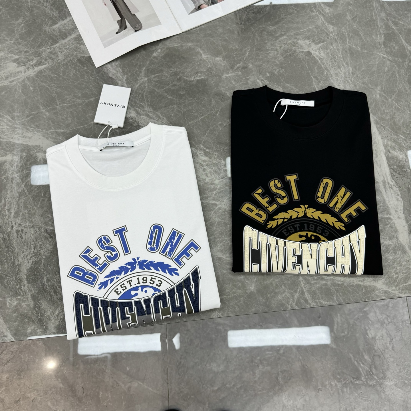 Givenchy Best One印花T恤❤️男女同款！纪梵希Best One系列印花T恤，纯色底色搭配