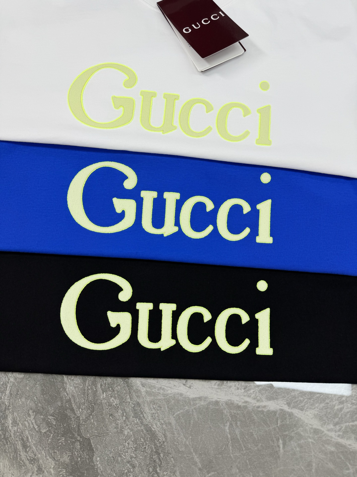 Gucci古奇新款潮牌T恤，男女同款❤️经典基础款，正面绿色 Gucci字样超有辨识度计。高品质280g