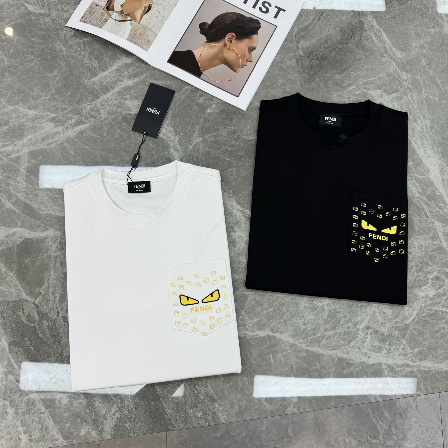 FENDI芬迪新品莫代尔T恤.重工绣花款.经典小怪兽造型.立体绣花饱满立体.口袋设计简约大方.上身有型！