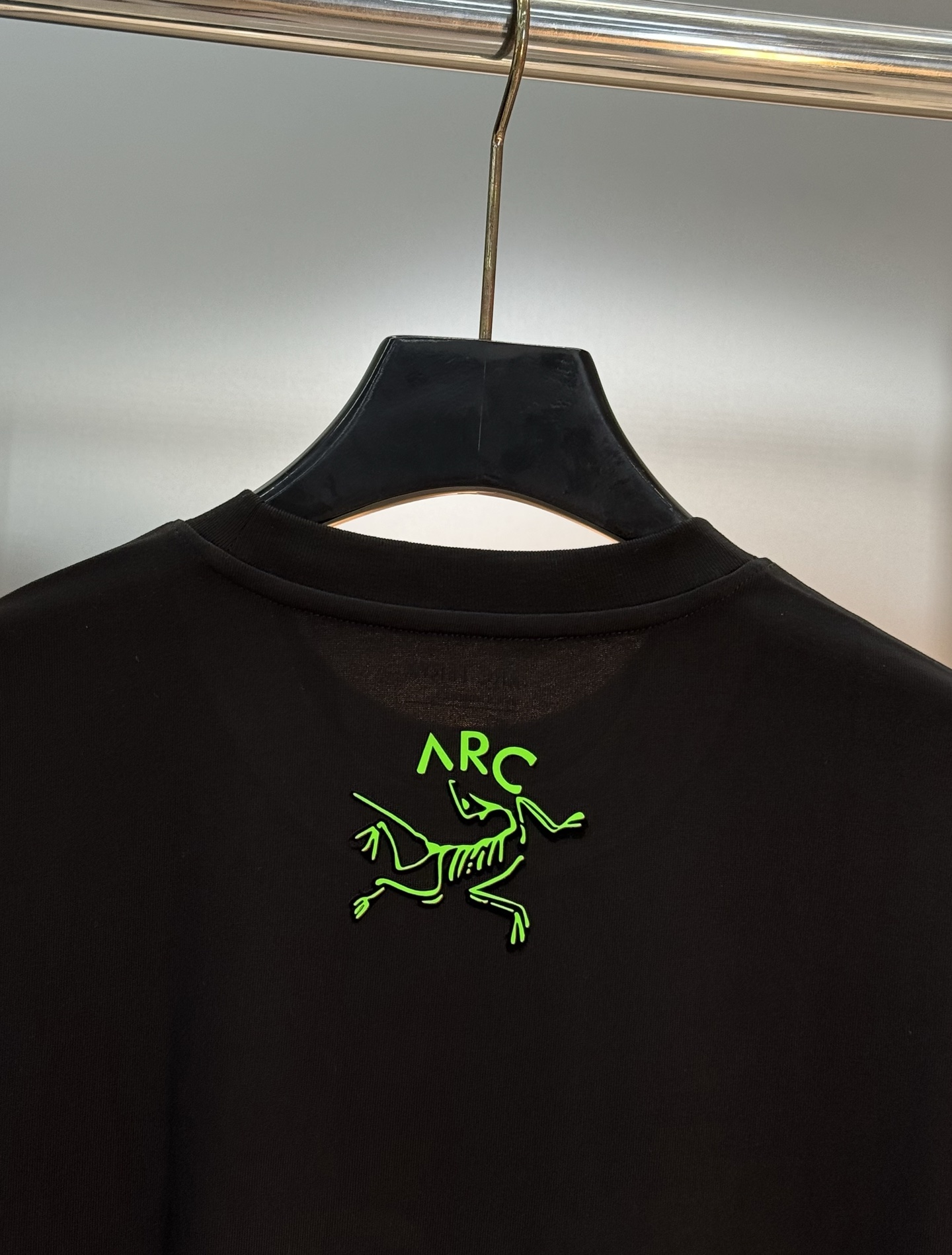 Arc'teryx始祖*鸟新款长袖T恤.高克重原单推荐.男女同款！小红书爆款推荐.胸前品牌字母图形撞色搭