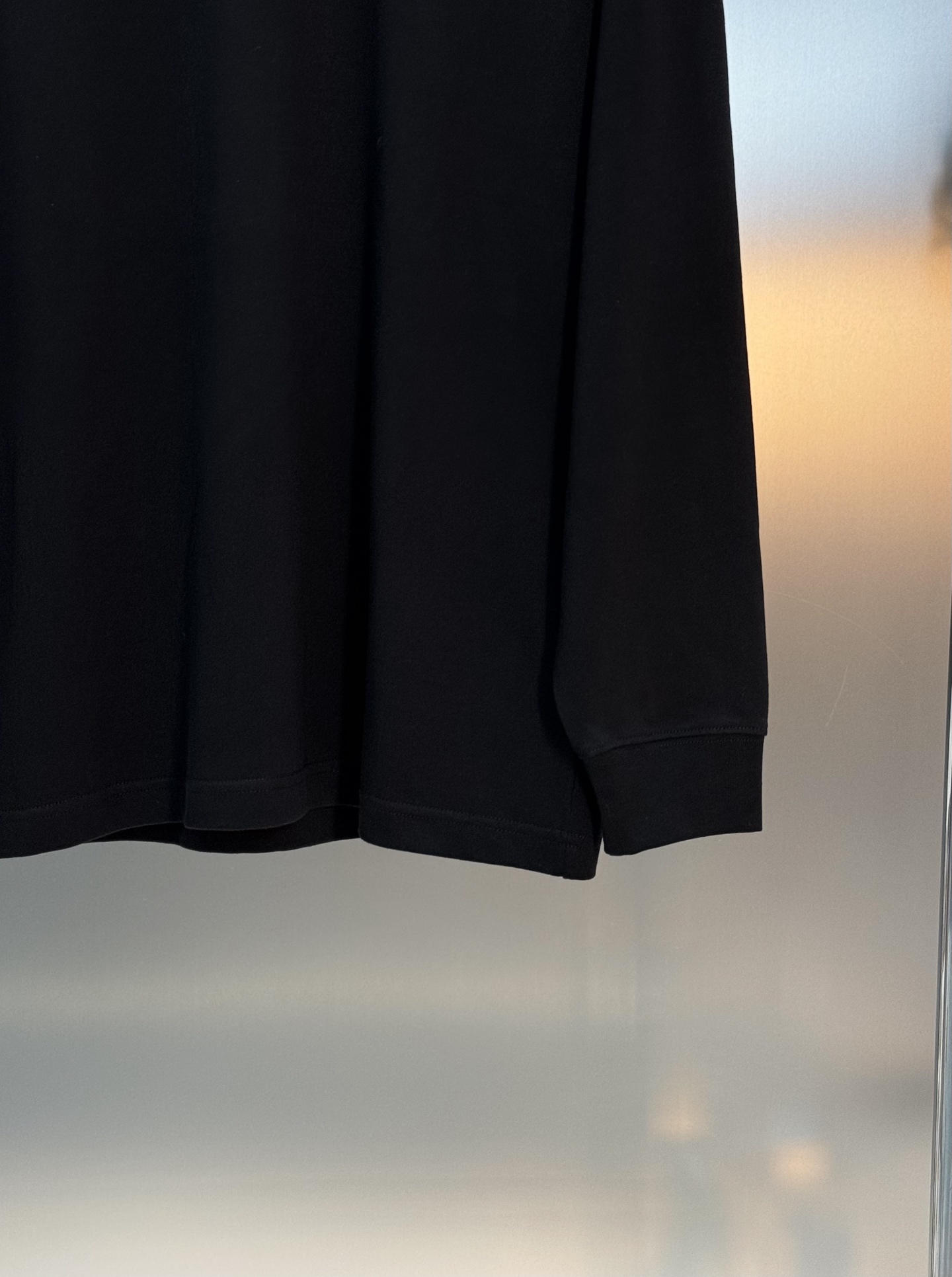 ARCTERY*始祖*鸟🐦新款宽松版型长袖T恤.男女同款～小红书推荐！胸前品牌字母图形多色彩叠加工艺.后