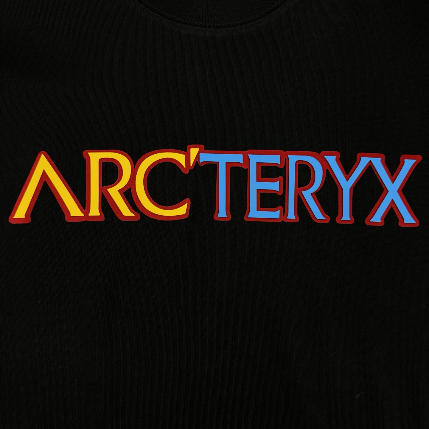 ARCTERY*始祖*鸟🐦新款宽松版型长袖T恤.男女同款～小红书推荐！胸前品牌字母图形多色彩叠加工艺.后