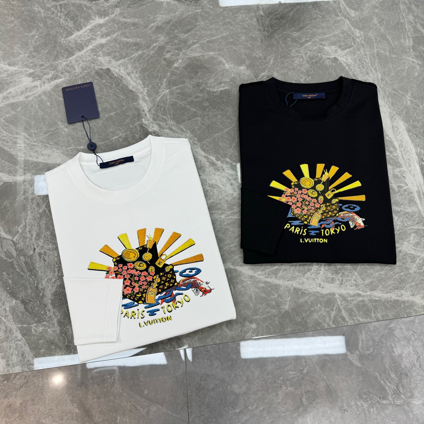 驴牌*新款莫代尔长袖T恤. 新品以复杂图形描绘朝气蓬勃的美景，lv老花包品牌元素的妙趣融合。甄选优质有机