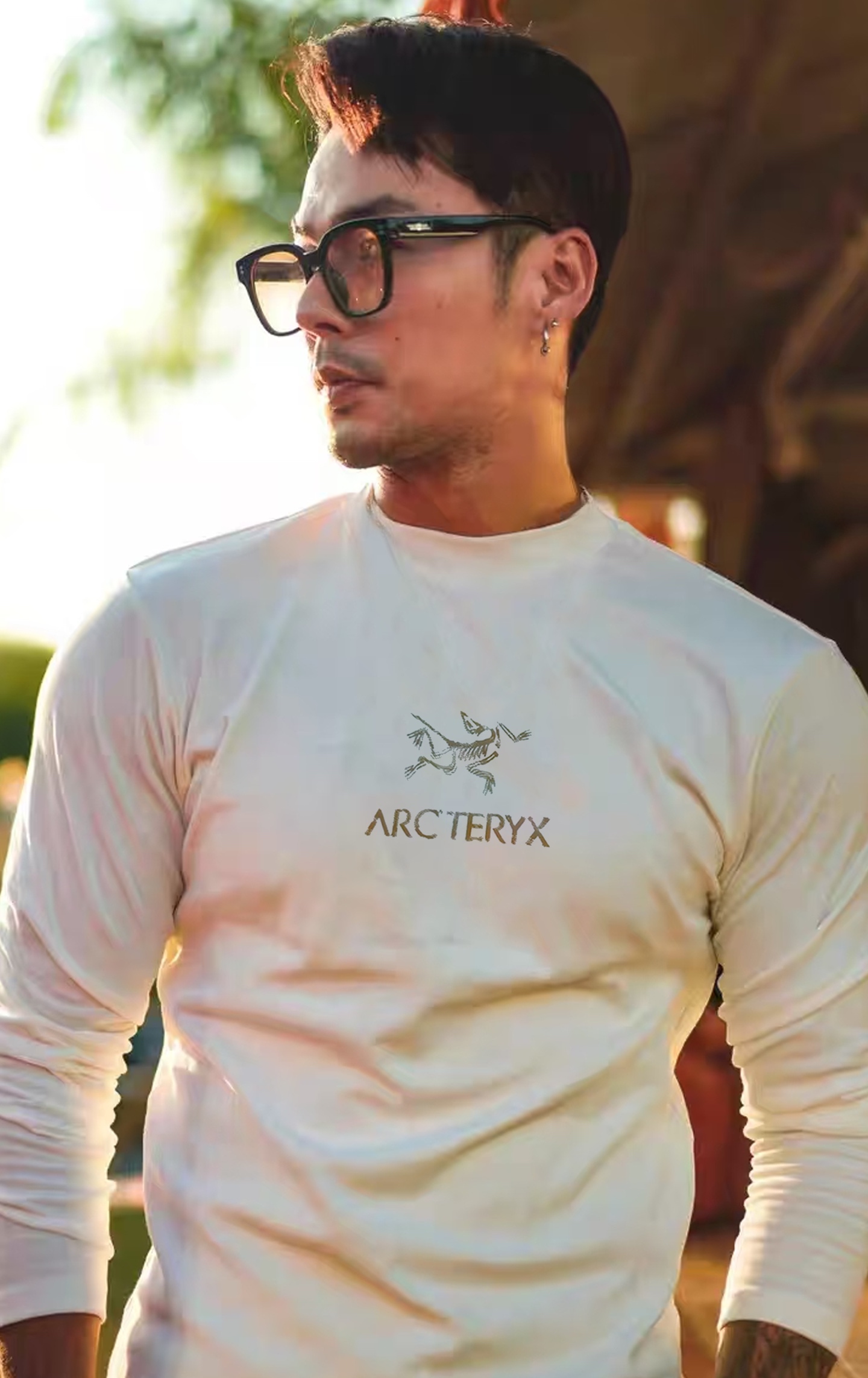 ARC'TERY*始祖-鸟🐦新款莫代尔长袖T恤.优选300g莫代尔棉质面料，柔软舒适.裁剪工艺到位没有任